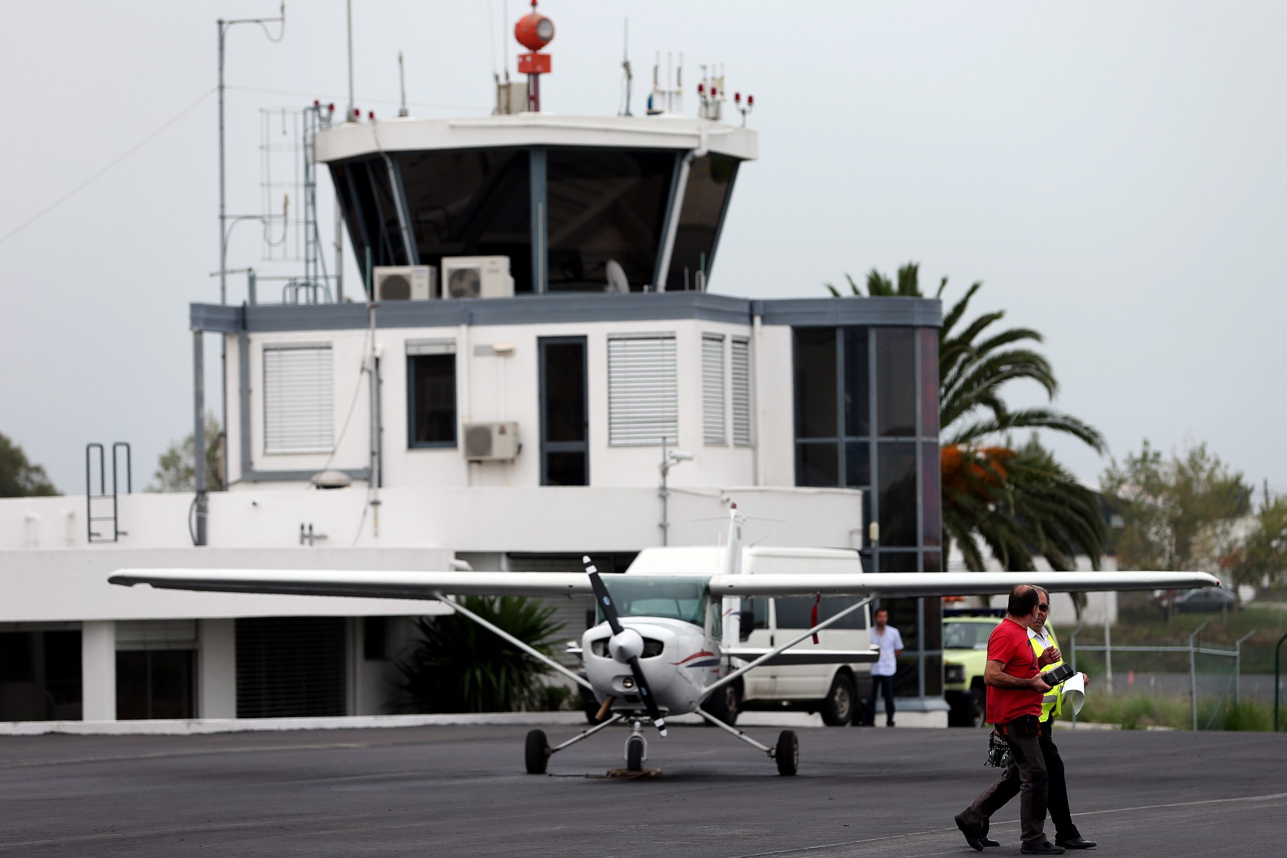 Aeródromo de Tires há 50 anos a formar pilotos e a receber voos privados