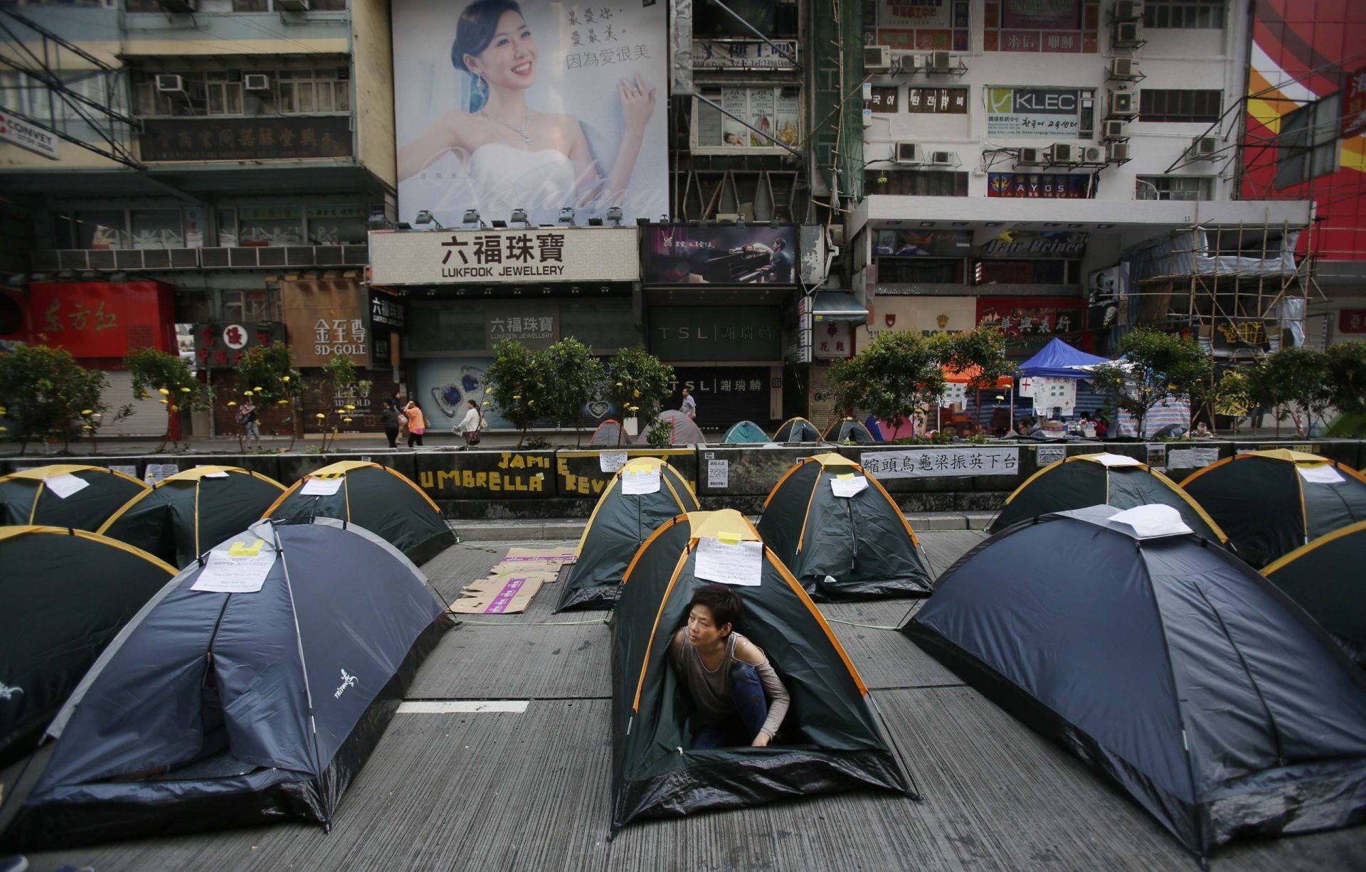 Protestos em Hong Kong já causaram prejuízos de 38 mil milhões