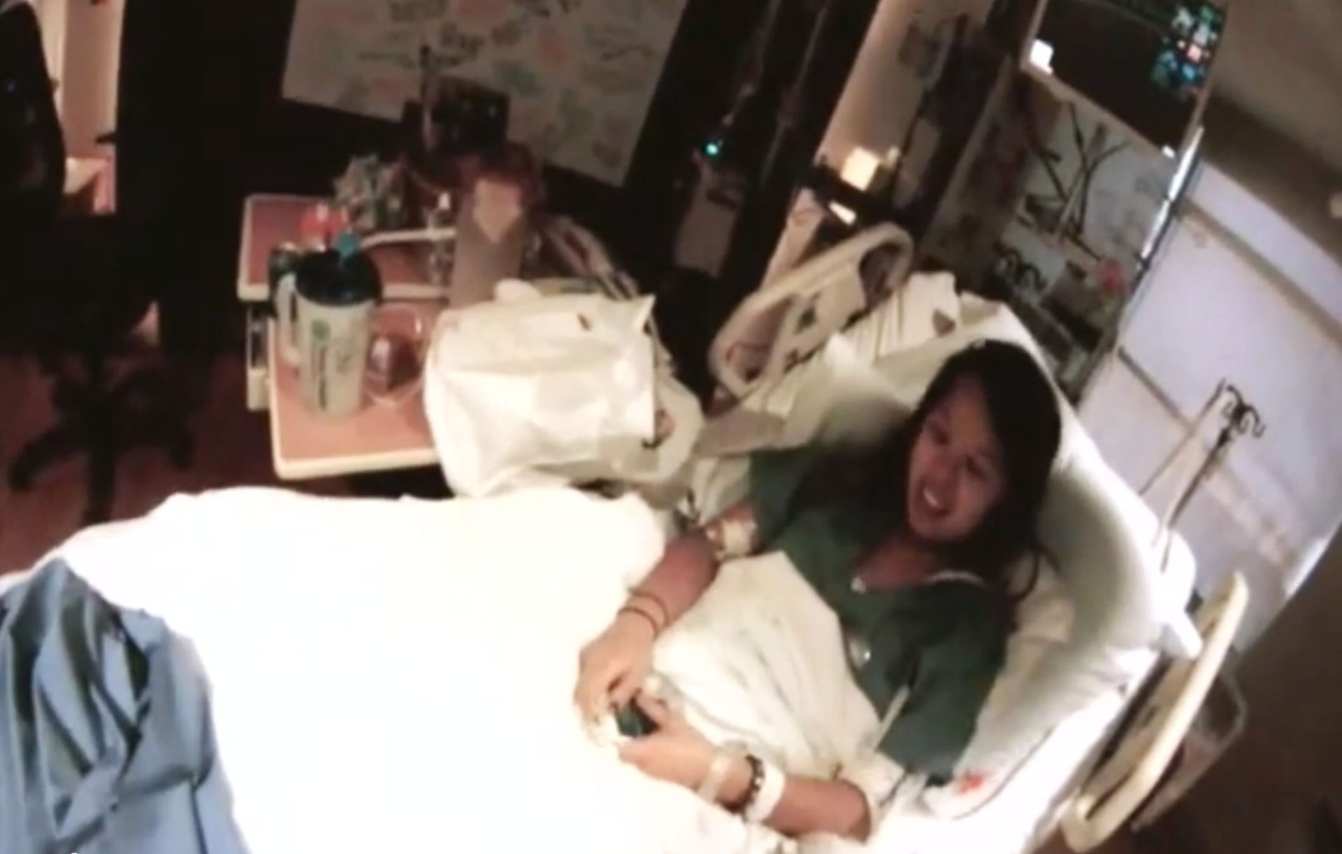 Hospital divulga vídeo de doente com ébola