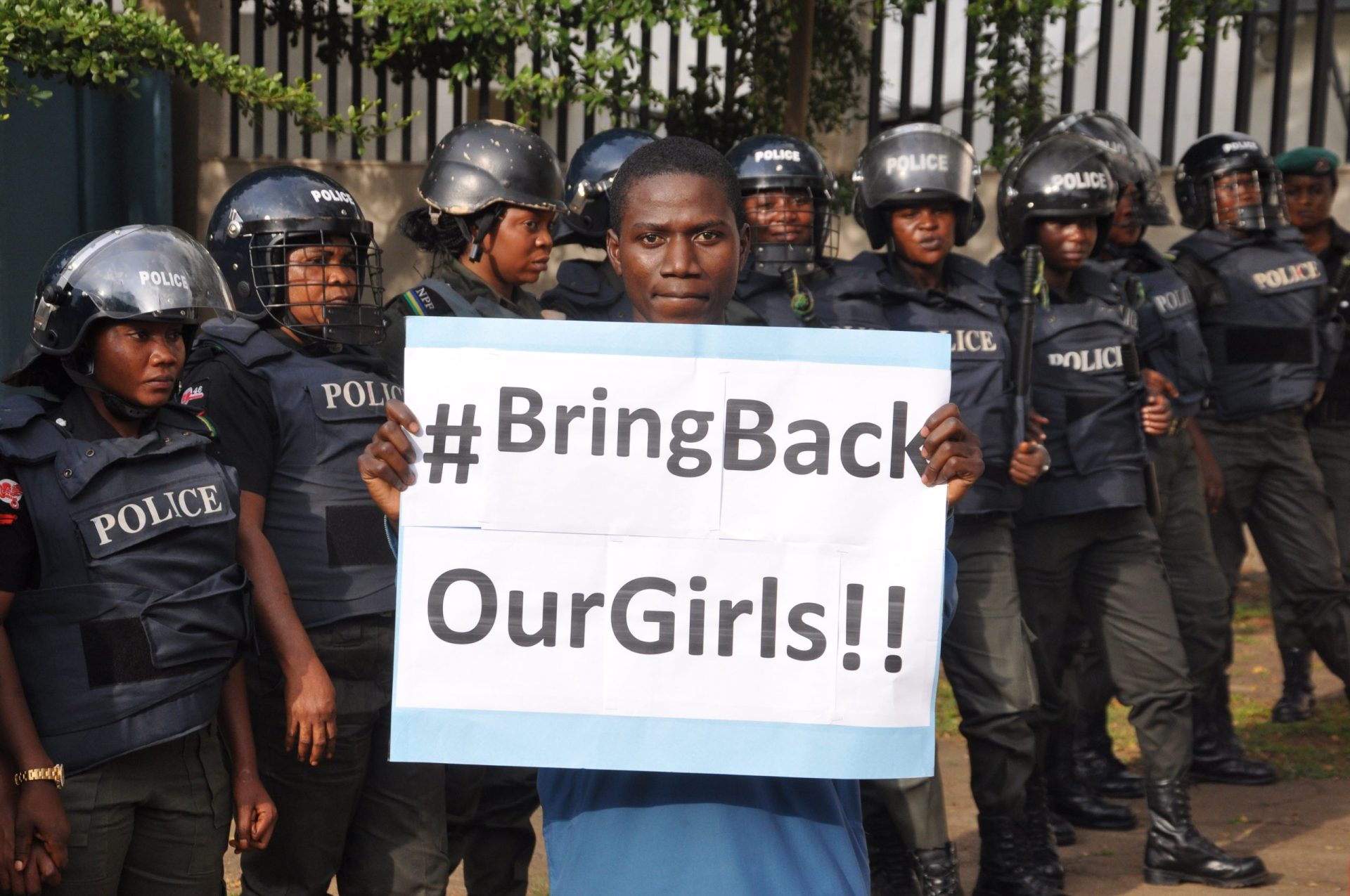 Boko Haram acusado de raptar mais mulheres e crianças