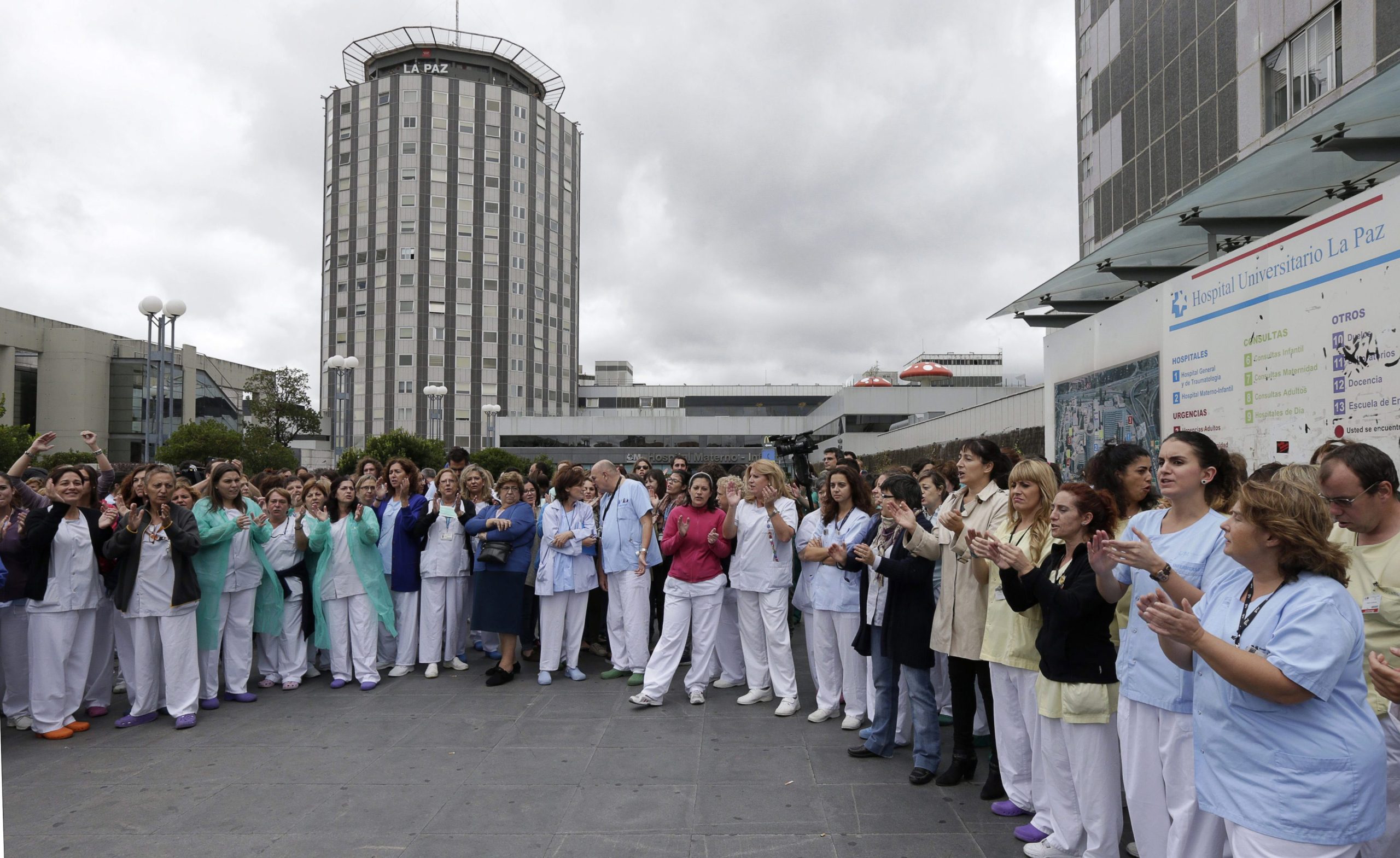 Ébola: Outra enfermeira espanhola isolada por possível contágio