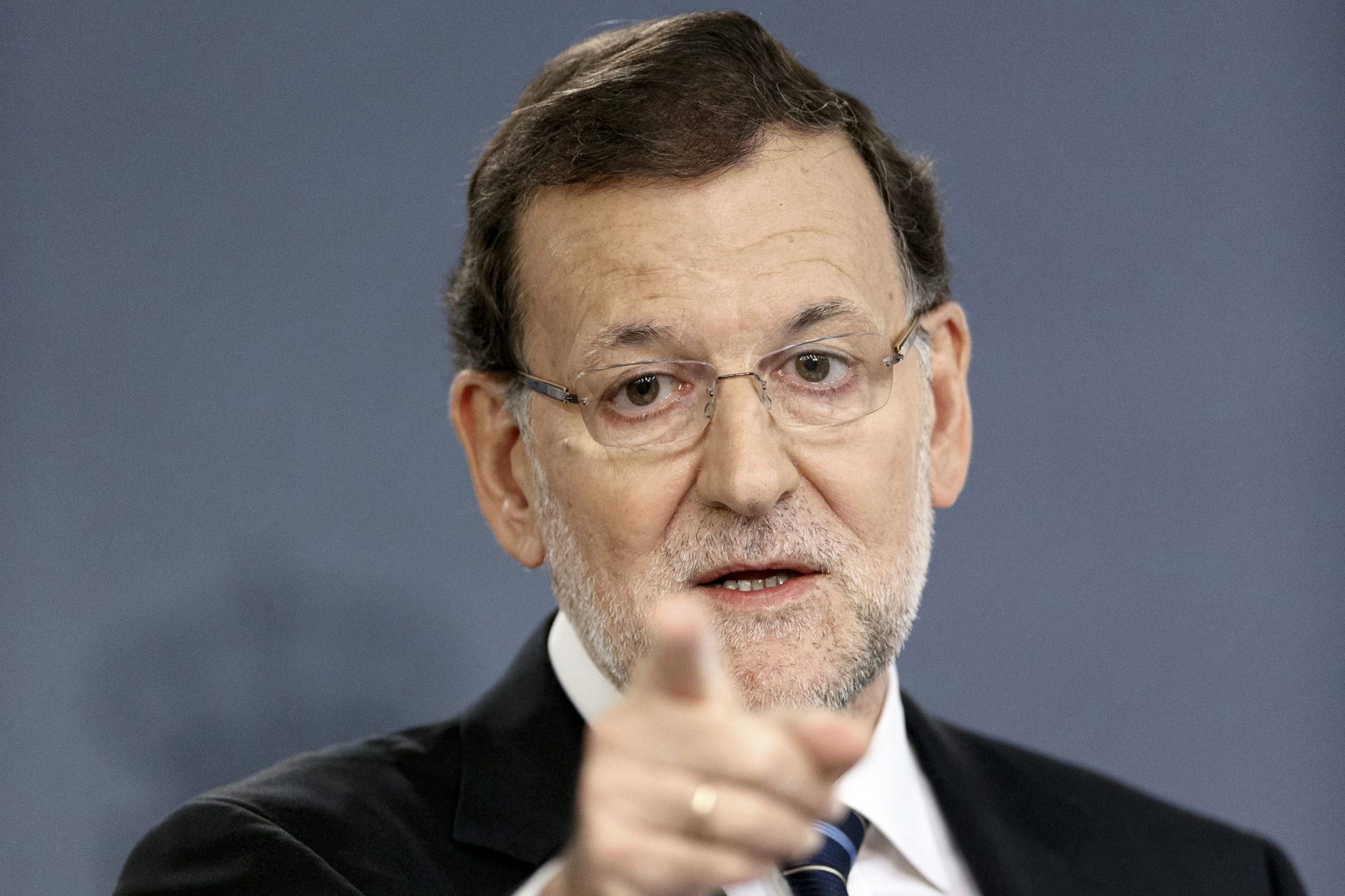 Rajoy fala do &#8216;profundo fracasso&#8217; da consulta catalã