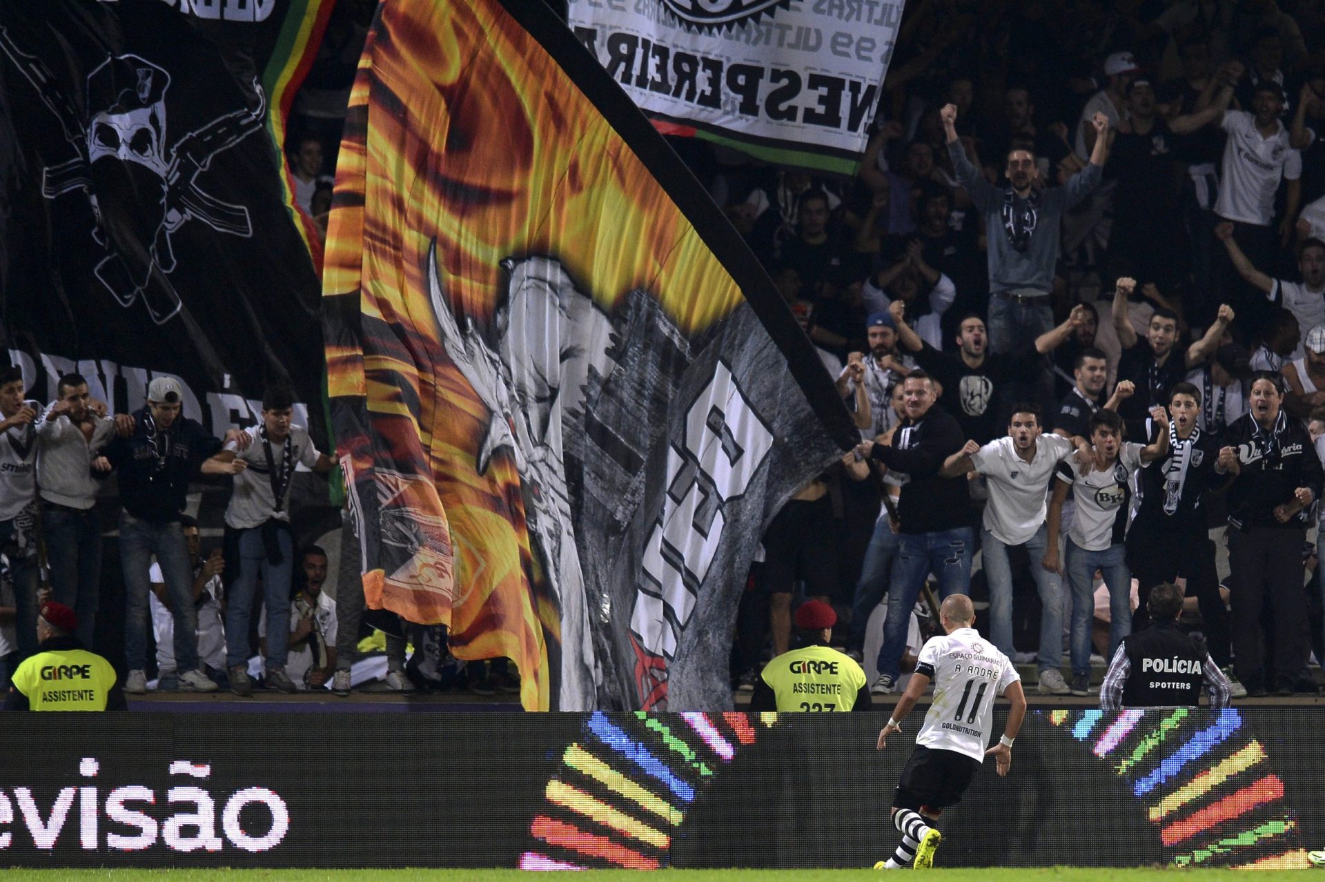 Dois adeptos do Sporting esfaqueados em Guimarães