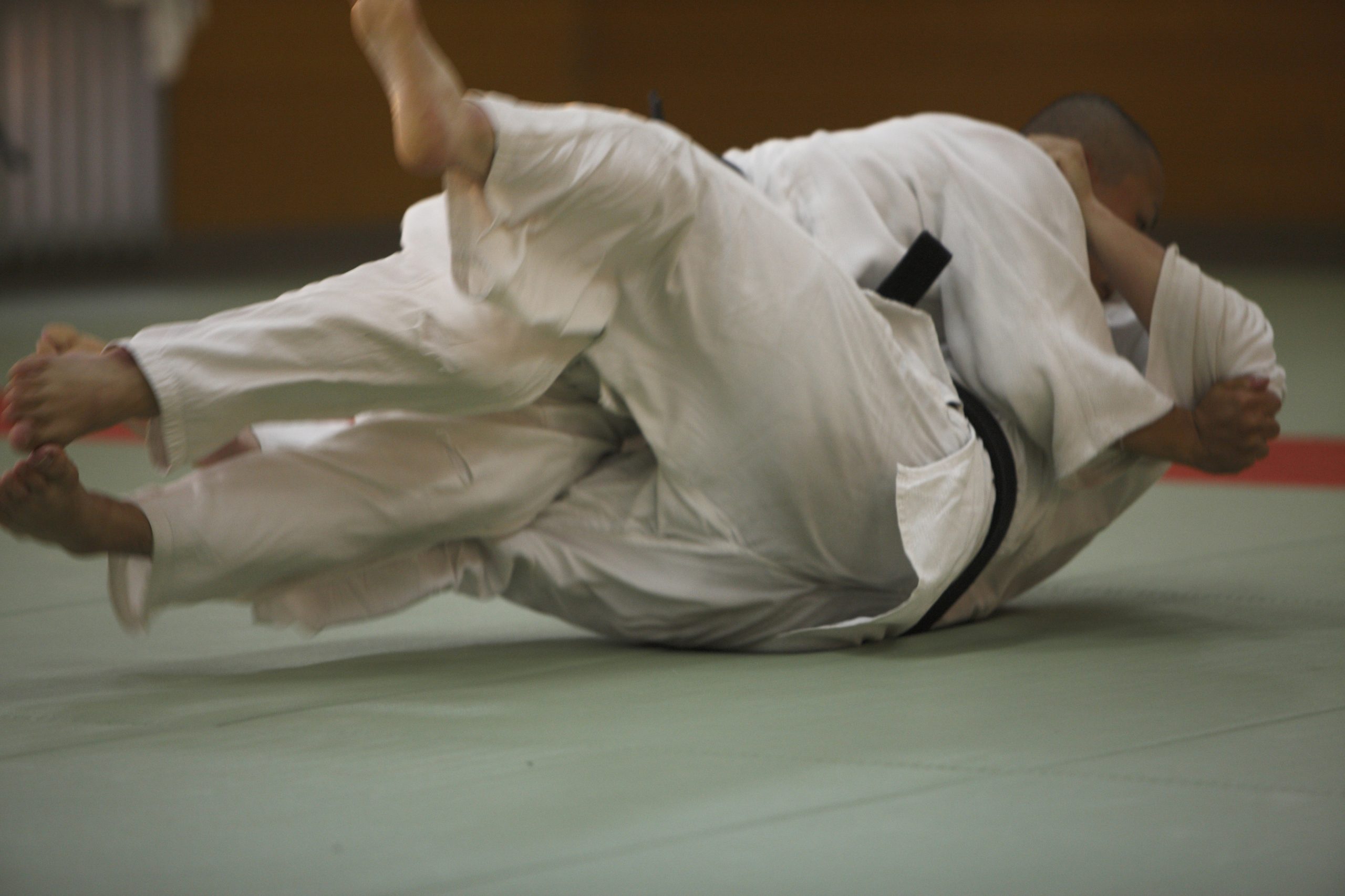 Treinador de judo do Sporting multado por posse ilegal de arma