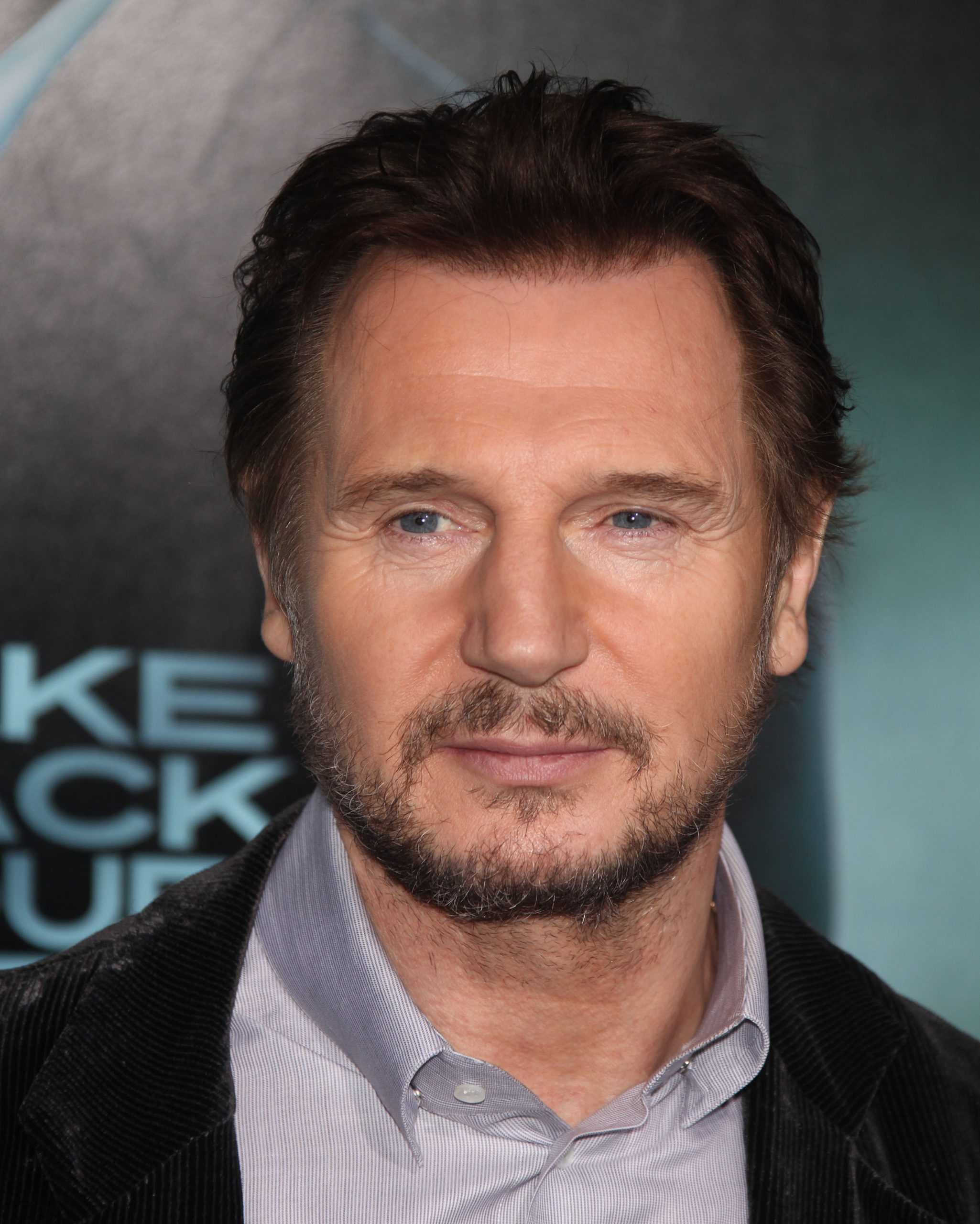 Liam Neeson pondera converter-se ao Islão