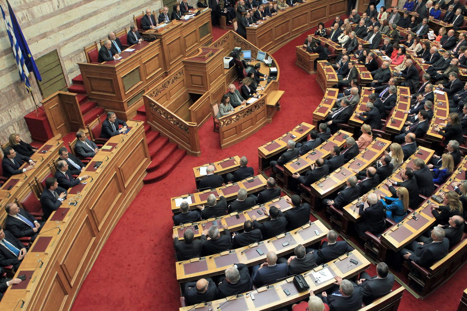 Grécia vai para eleições antecipadas