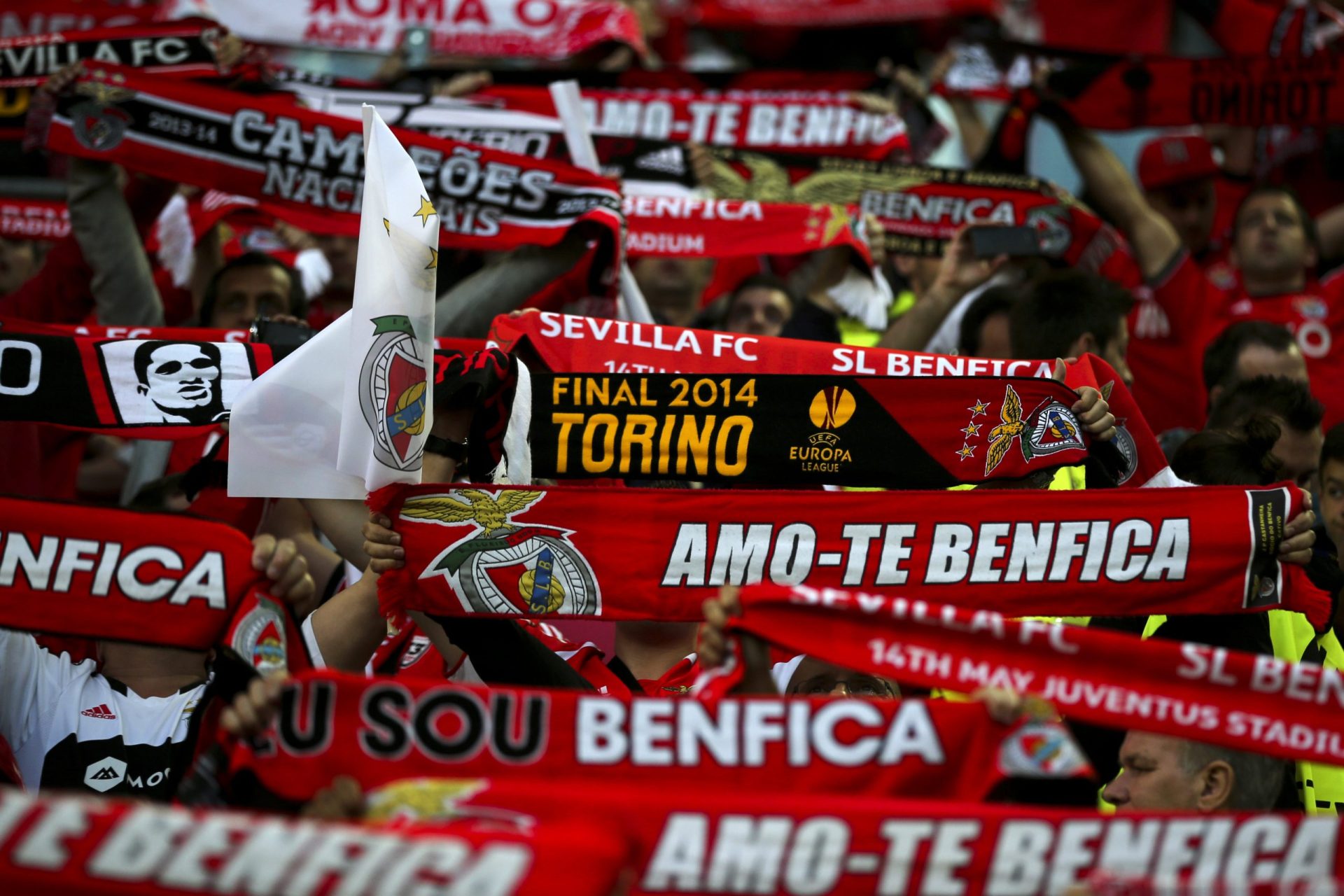 Final Liga Europa: Adeptos do Benfica e do Sevilha invadem Turim
