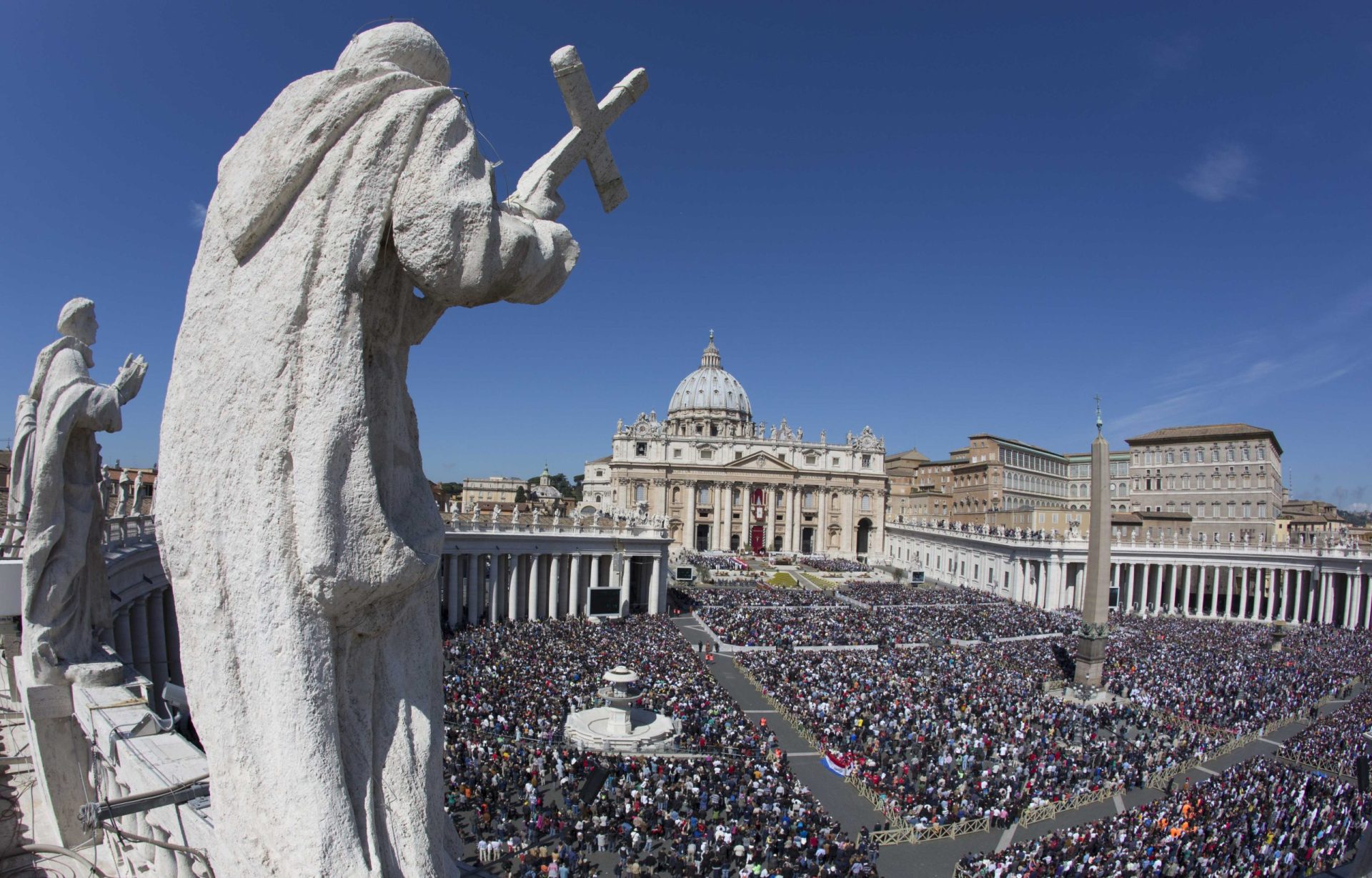 Mais de 200 transacções suspeitas comunicadas ao Vaticano