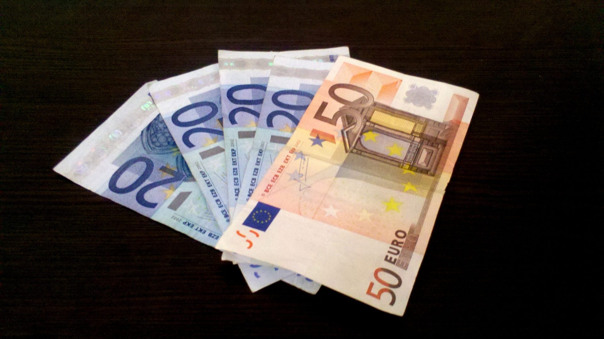 Nova nota de 20 euros lançada em 2015 e de 50 euros em 2016