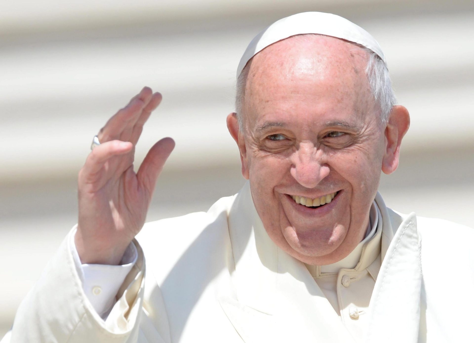 Papa admite que o celibato não é um dogma na Igreja Católica