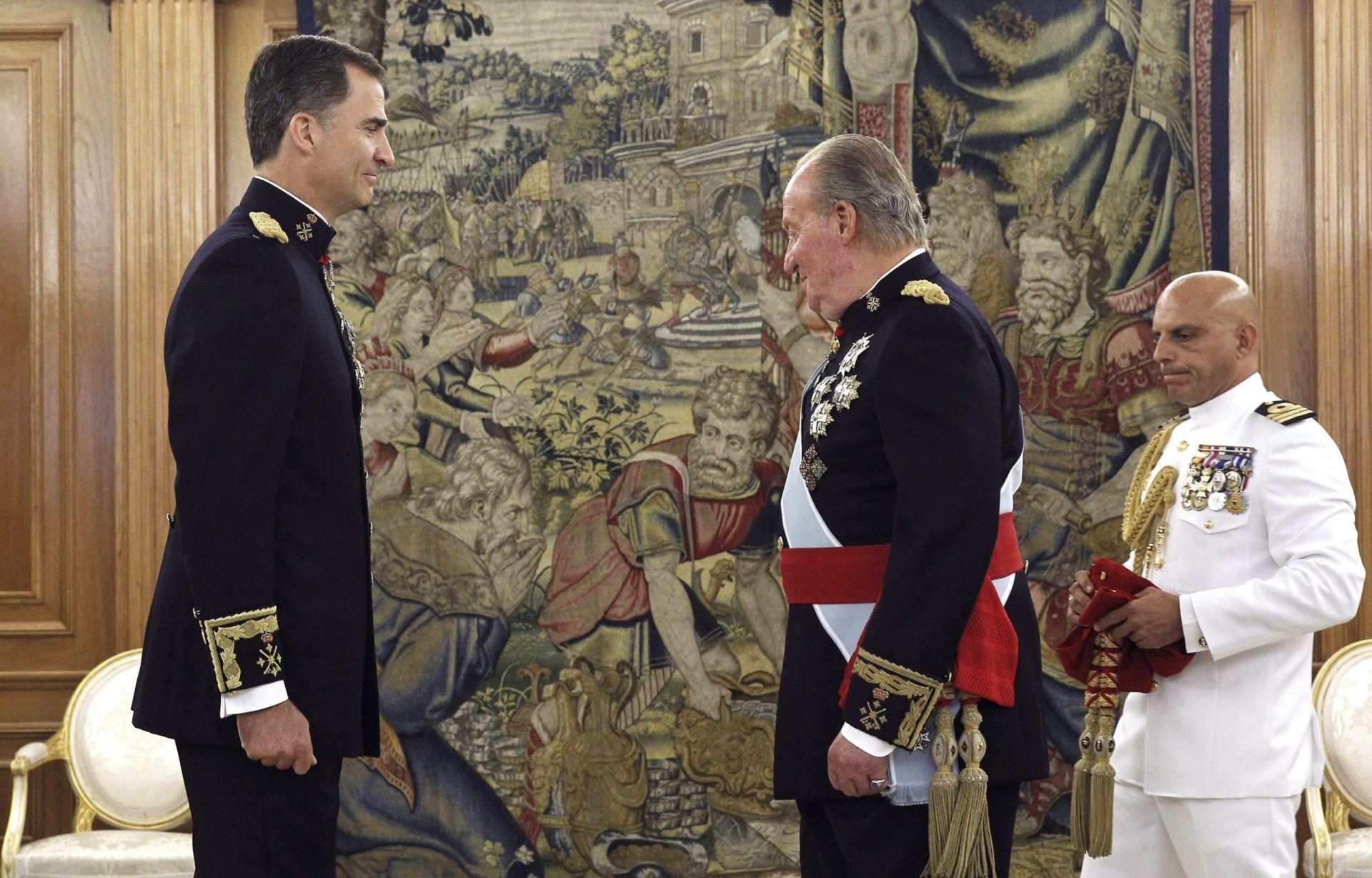 Felipe VI já é Rei de Espanha