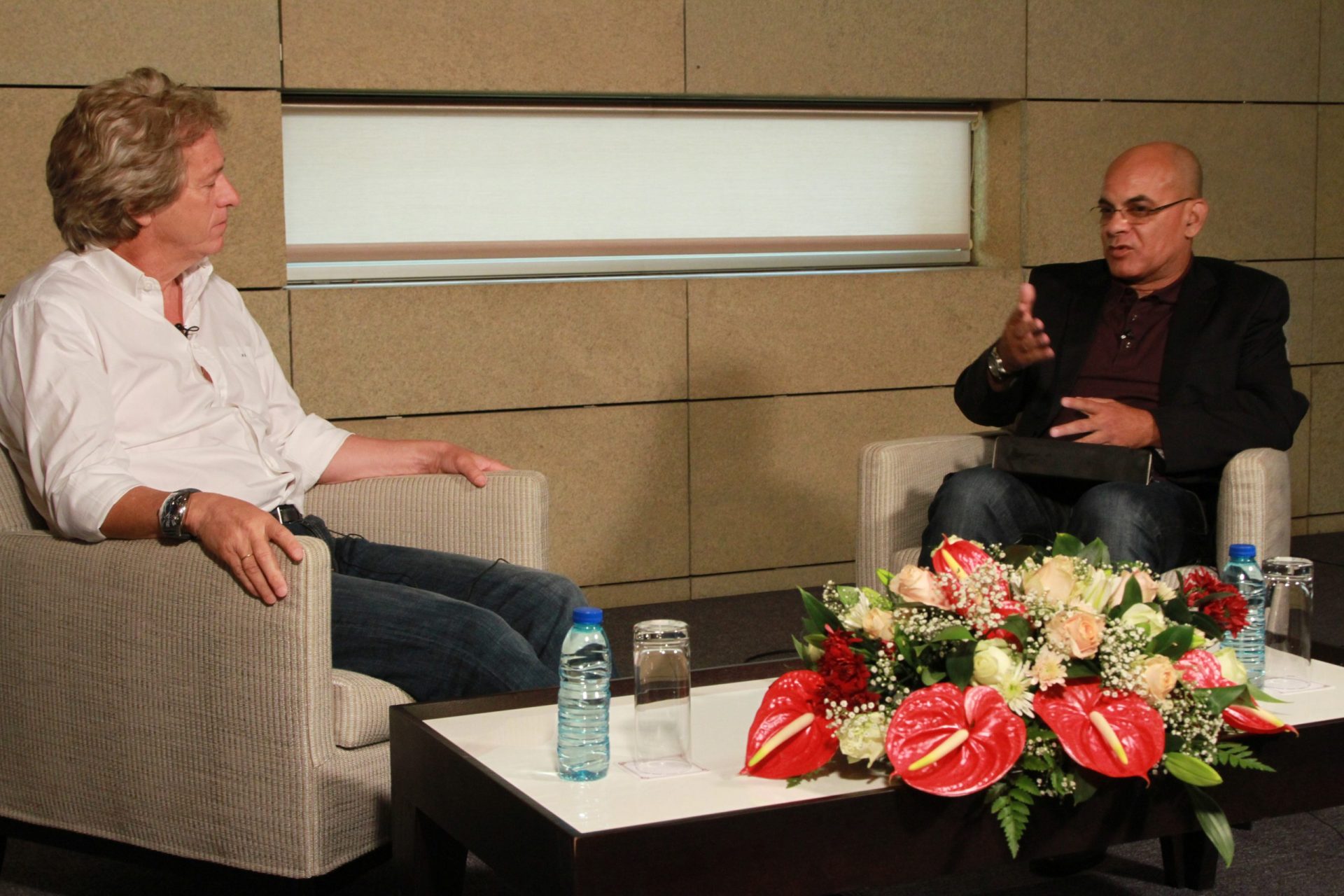 Jorge Jesus em Luanda com o SOL: ‘Futebol é uma ciência’