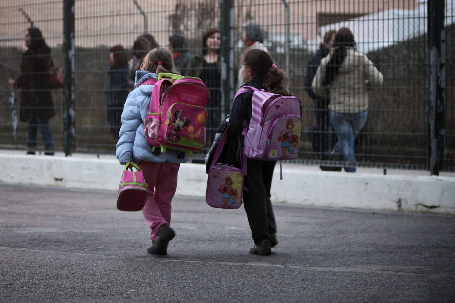 Autarcas contra fecho de 311 escolas do primeiro ciclo