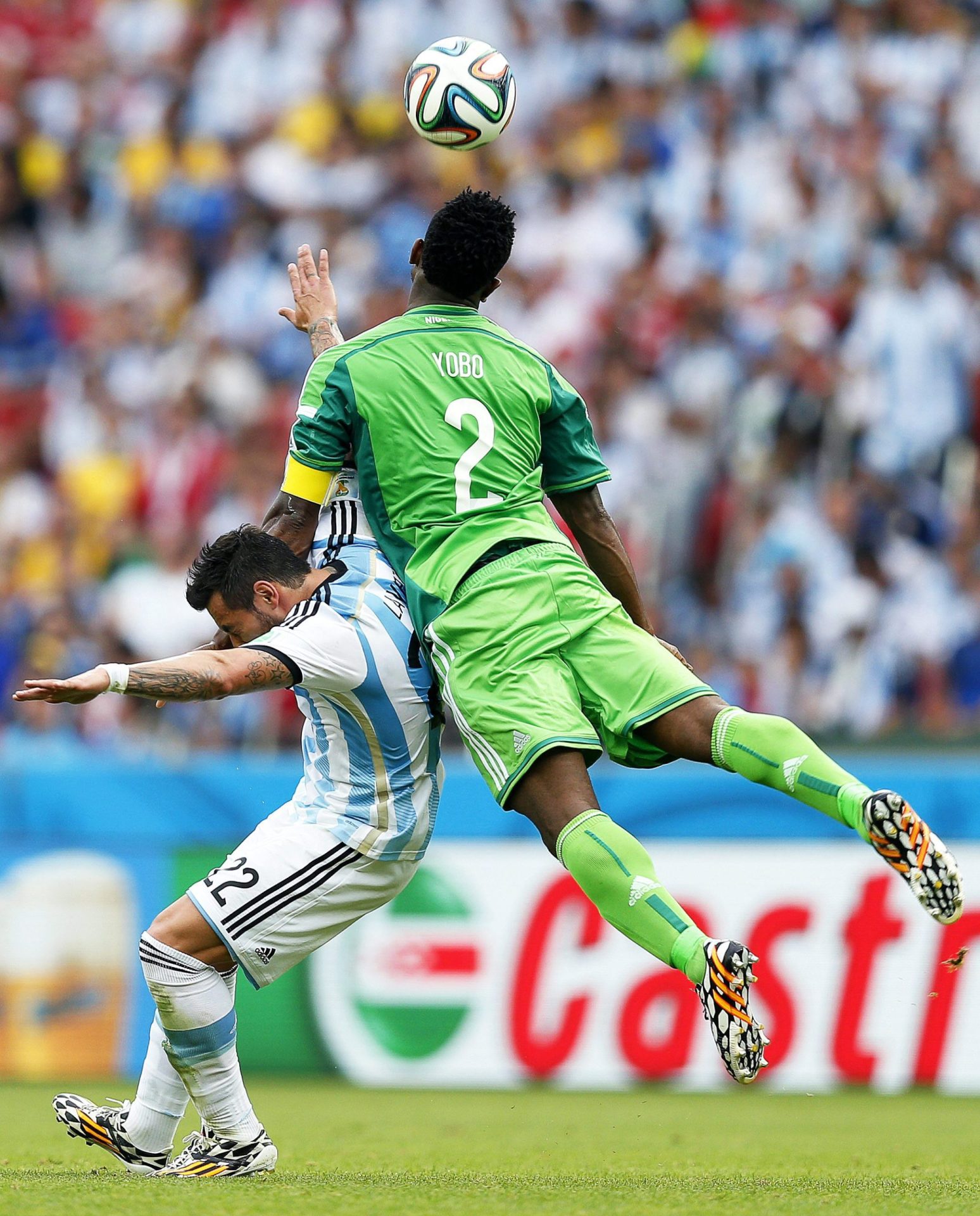 Super-Messi embala a Argentina na festa da Nigéria