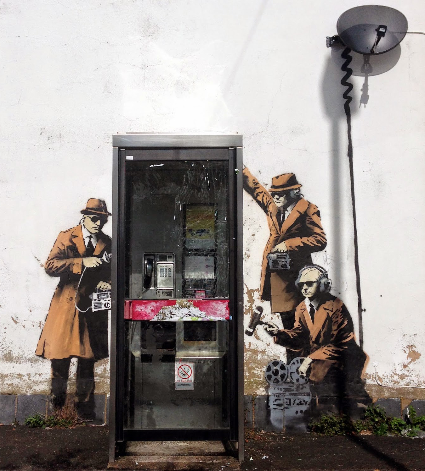 Muro com famoso graffiti de Banksy foi vendido