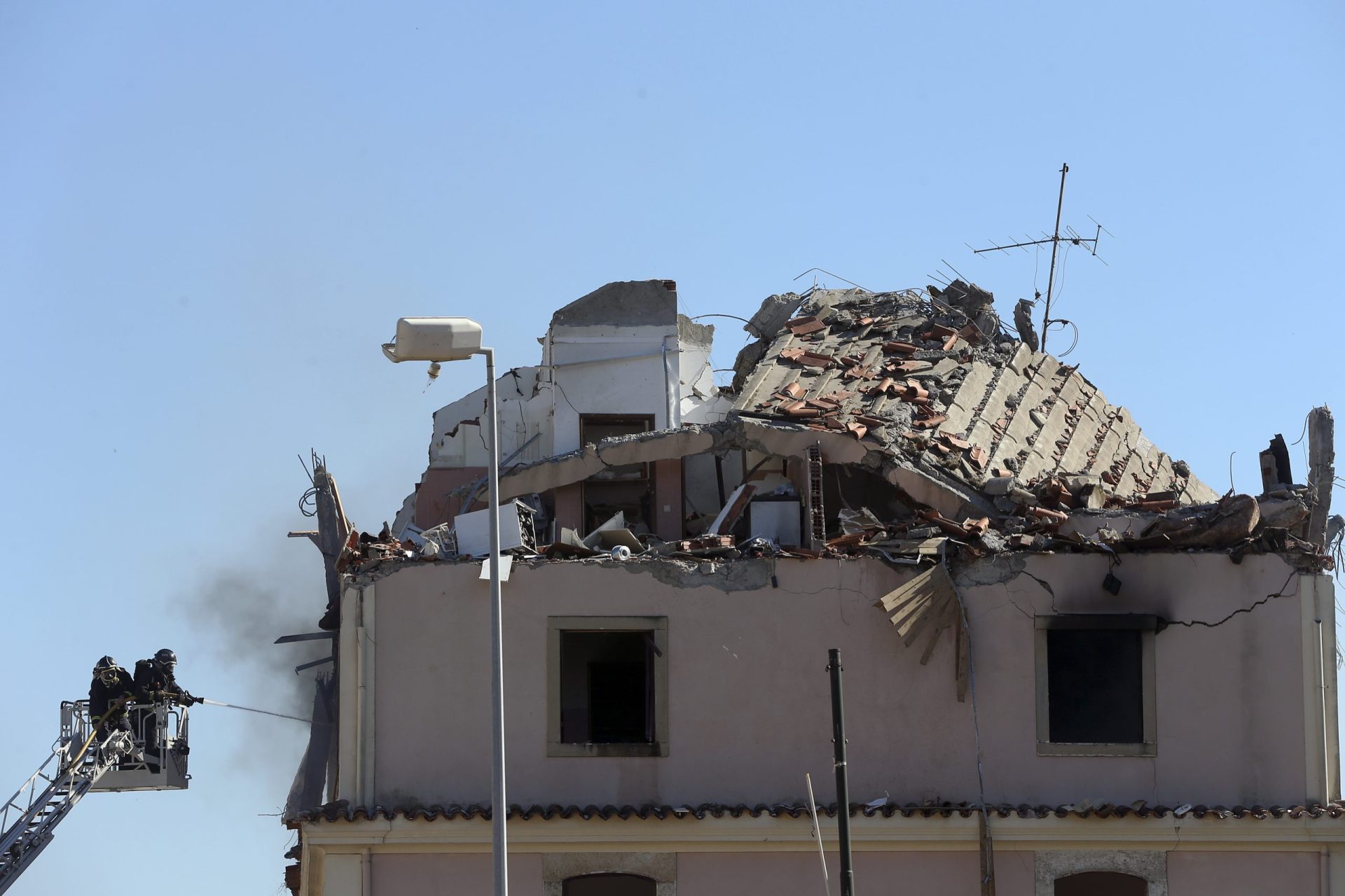 Explosão em Chelas provoca 21 desalojados