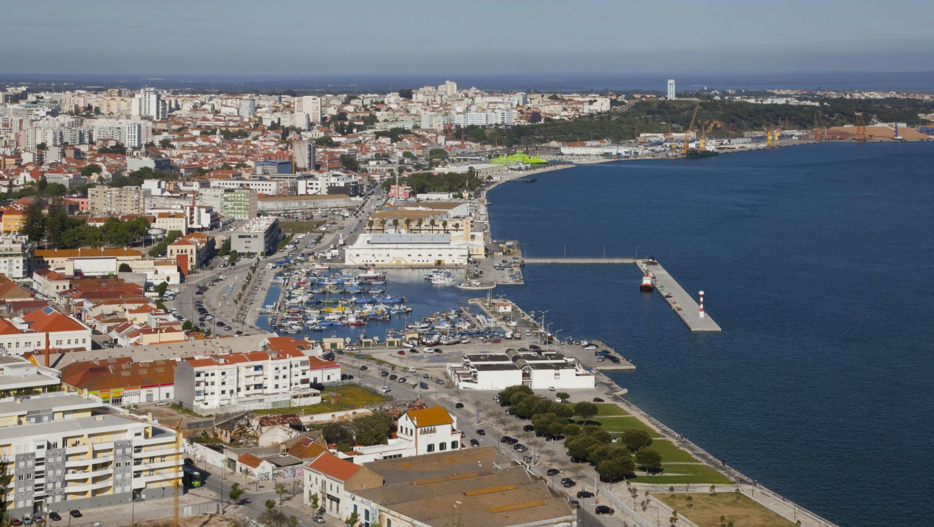 Militar alcoolizado faz disparos em Setúbal