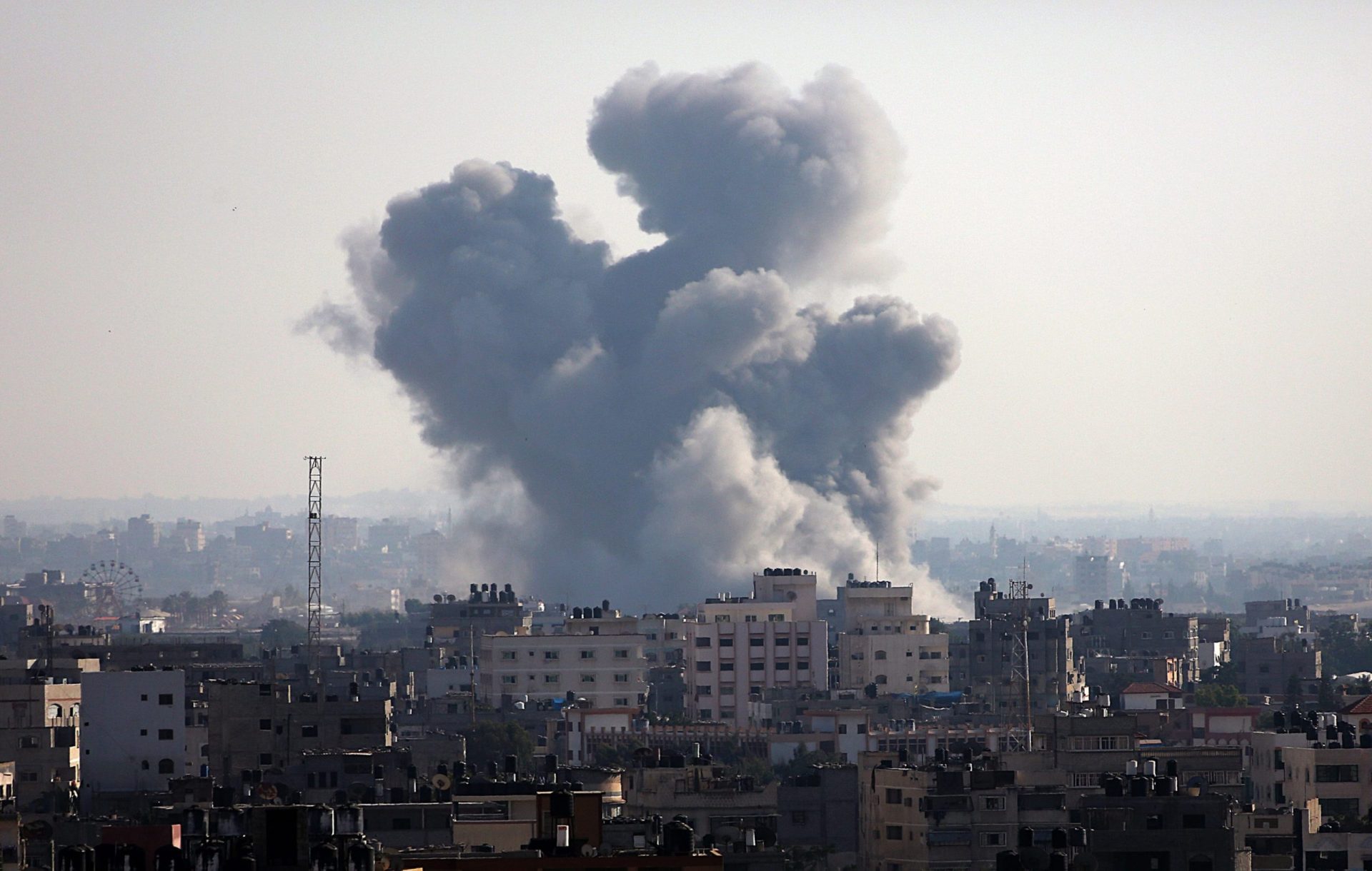 Israel pede de novo aos habitantes para saírem de Gaza