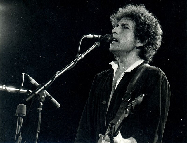 &#8216;Tesouro inédito&#8217; de Bob Dylan encontrado num apartamento