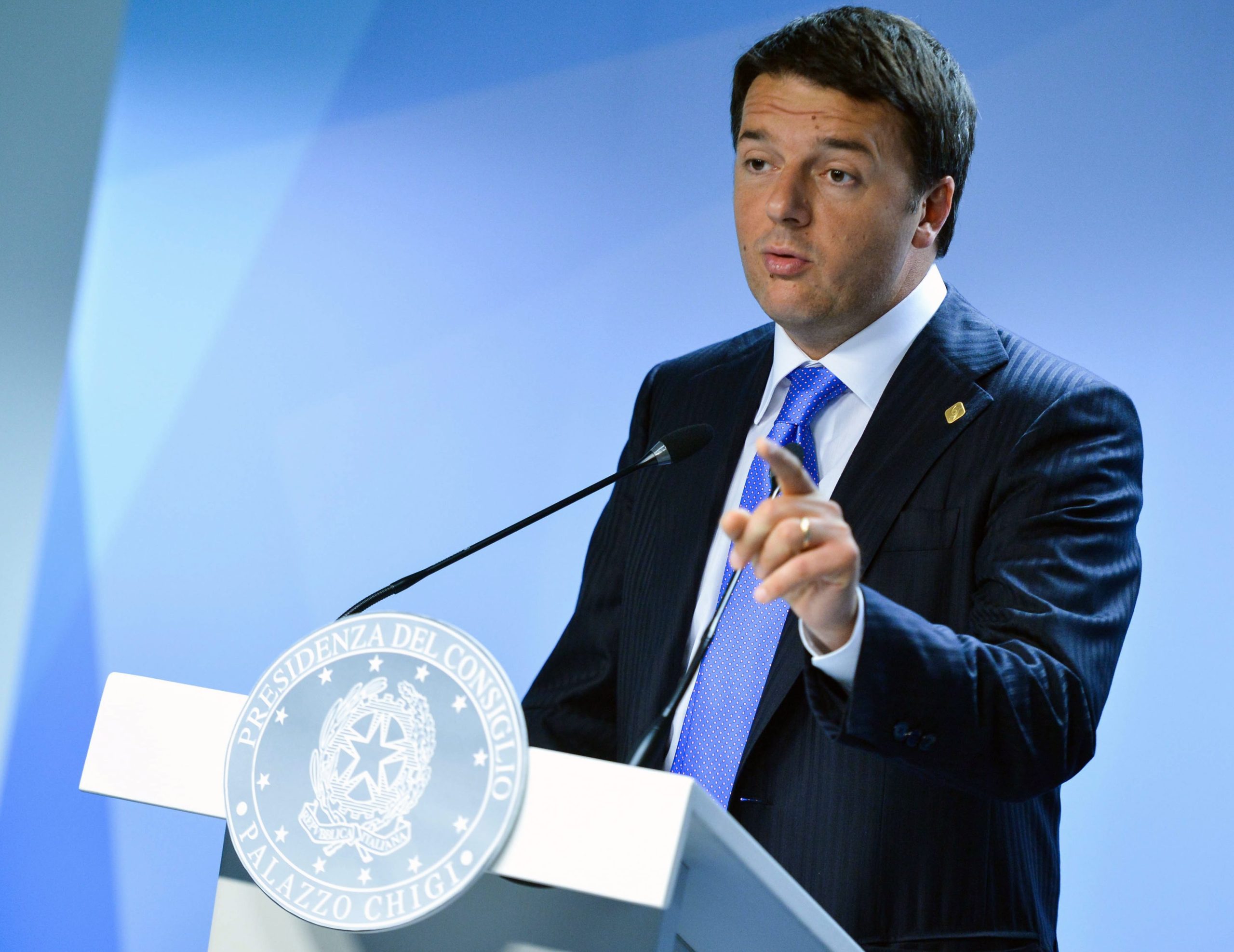 Renzi diz que UE não pode ser a &#8216;pátria da burocracia e dos bancos&#8217;
