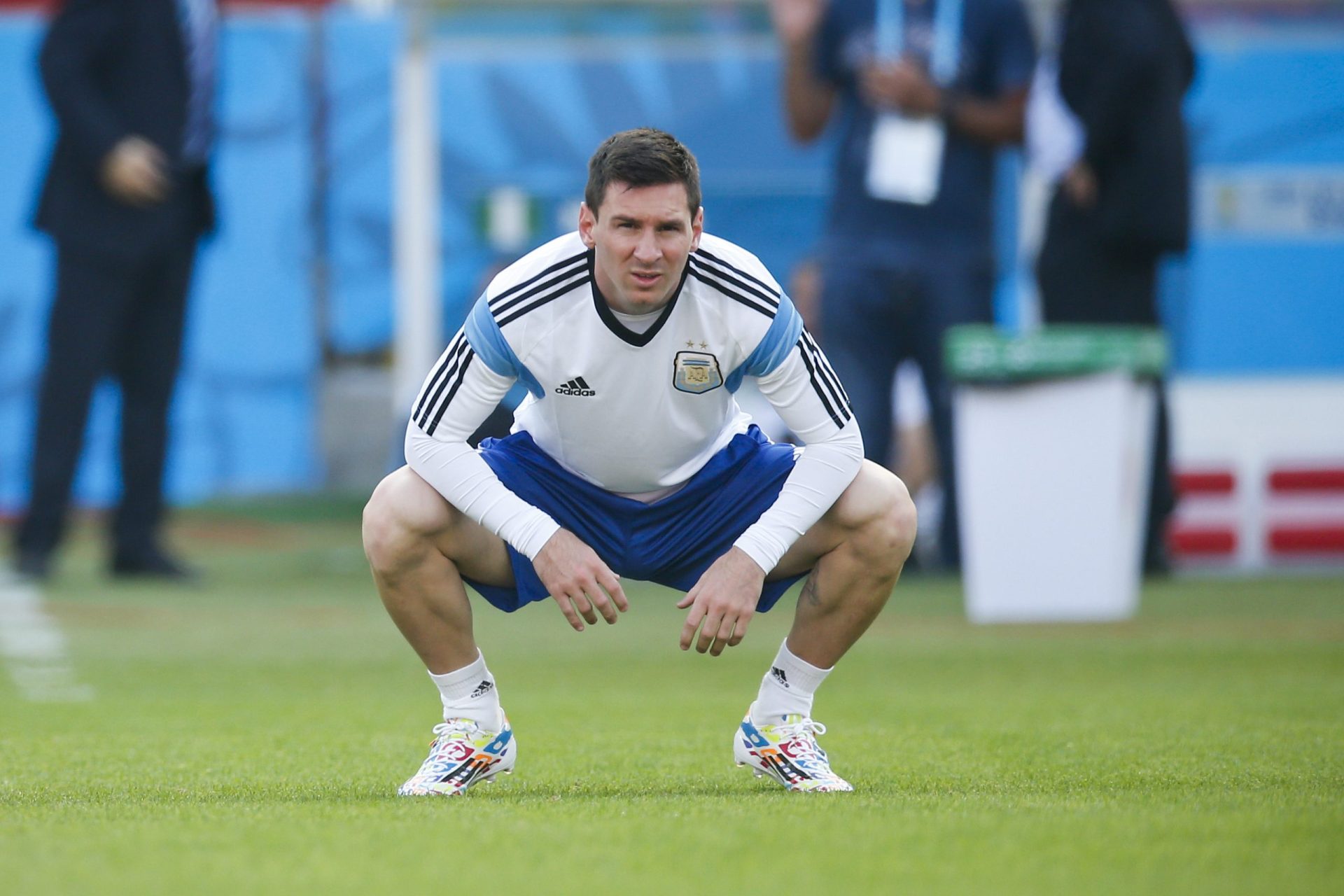 Messi dá ‘show de bola’ em treino