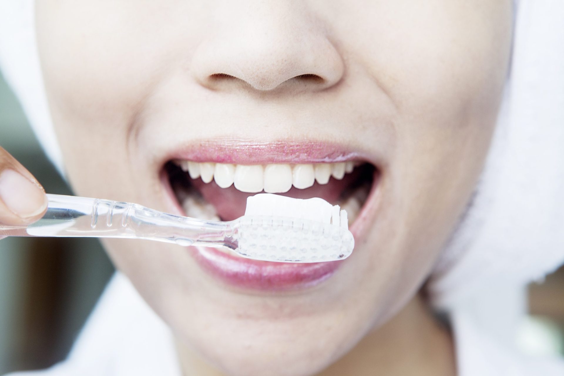 Pasta de dentes Colgate Total tem substância que pode ser cancerígena