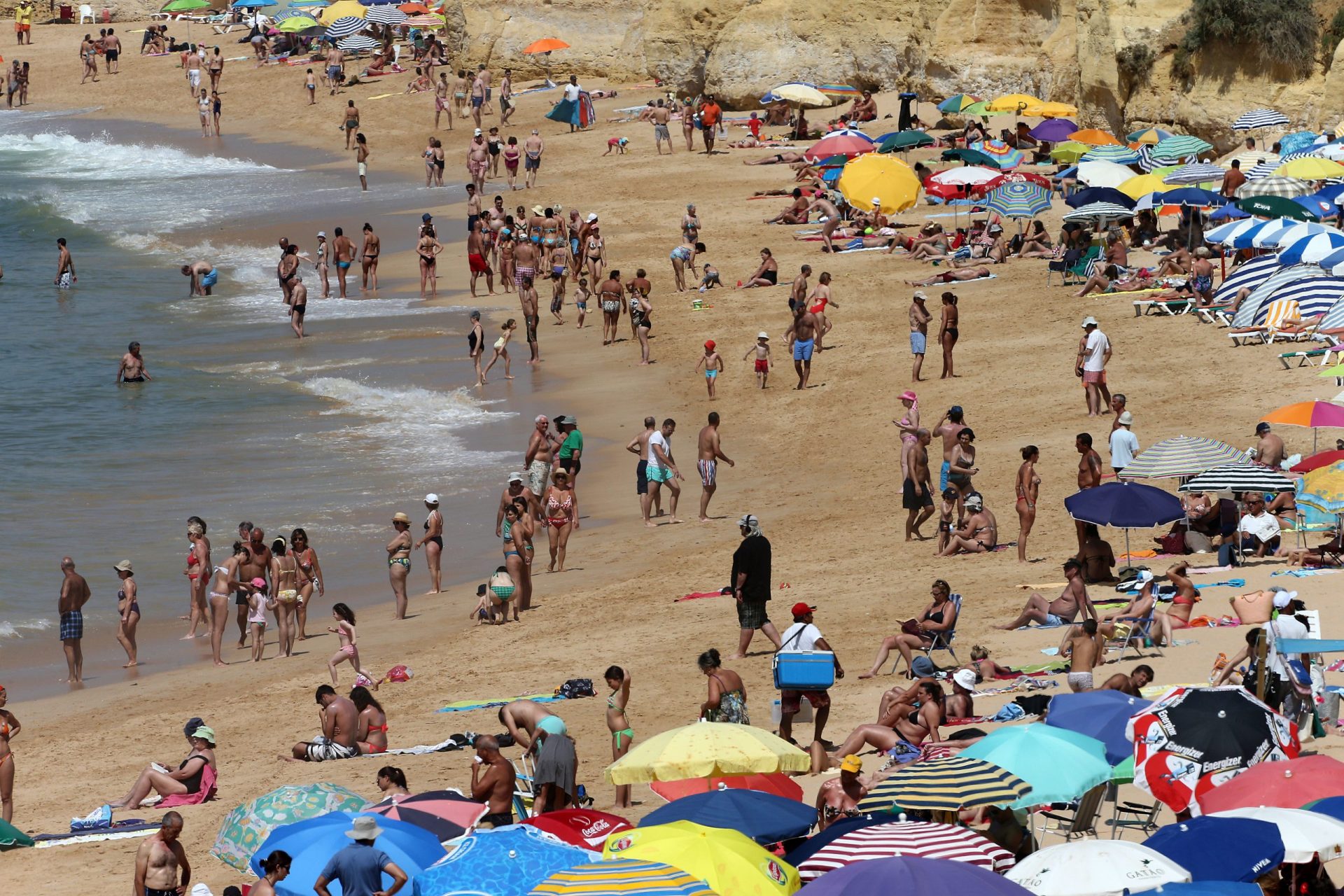 Um morto nas praias entre Maio e Julho, menos quatro do que em 2013