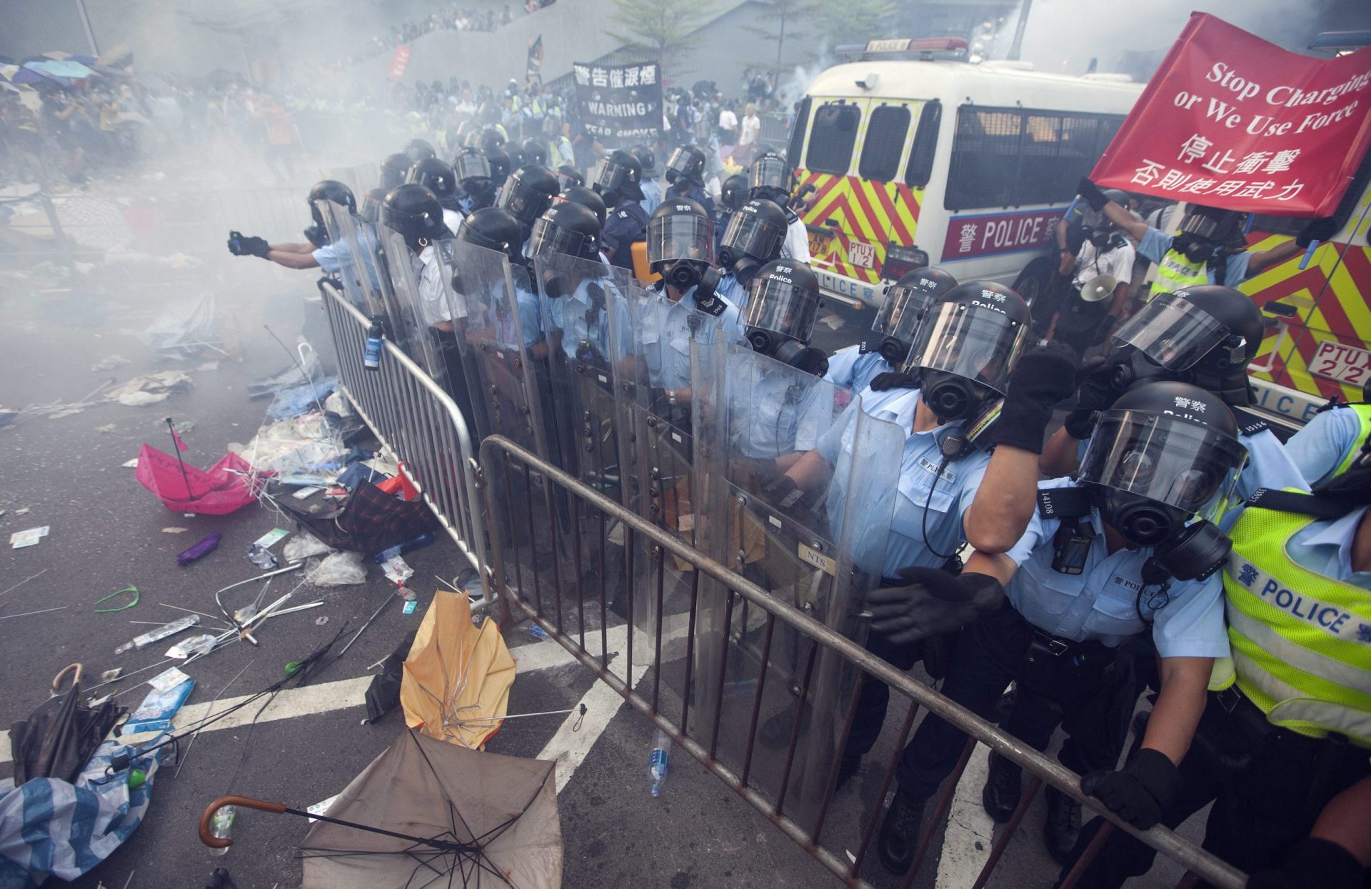 Hong Kong: Confrontos entre polícia e manifestantes