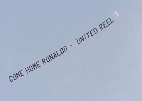 A reacção de Cristiano ao reclame aéreo “Come Home Ronaldo”