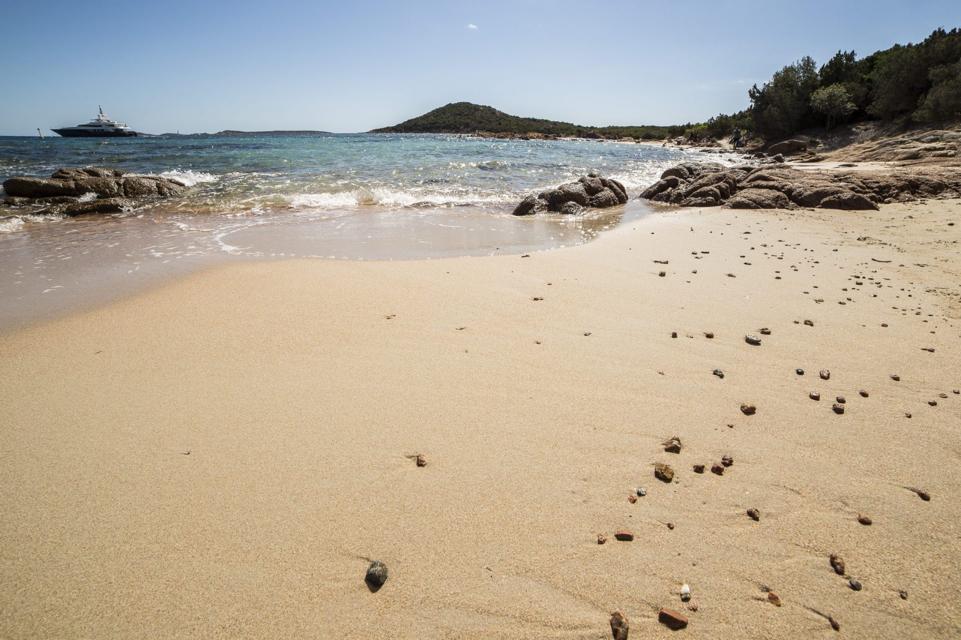 Praias terão nova sinalética que alerta para riscos do mar