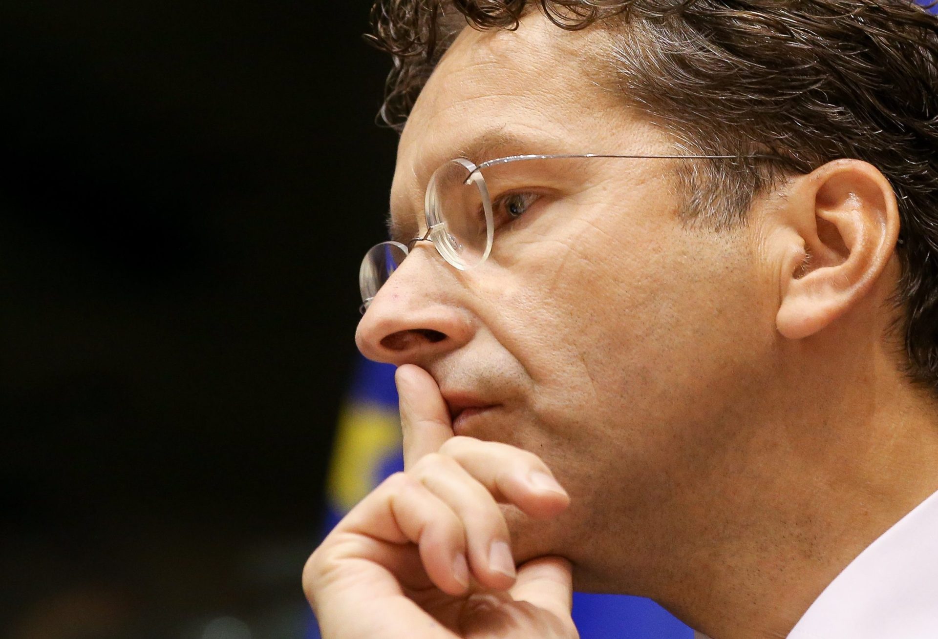 Dijsselbloem decidirá mais tarde recandidatura à presidência do Eurogrupo