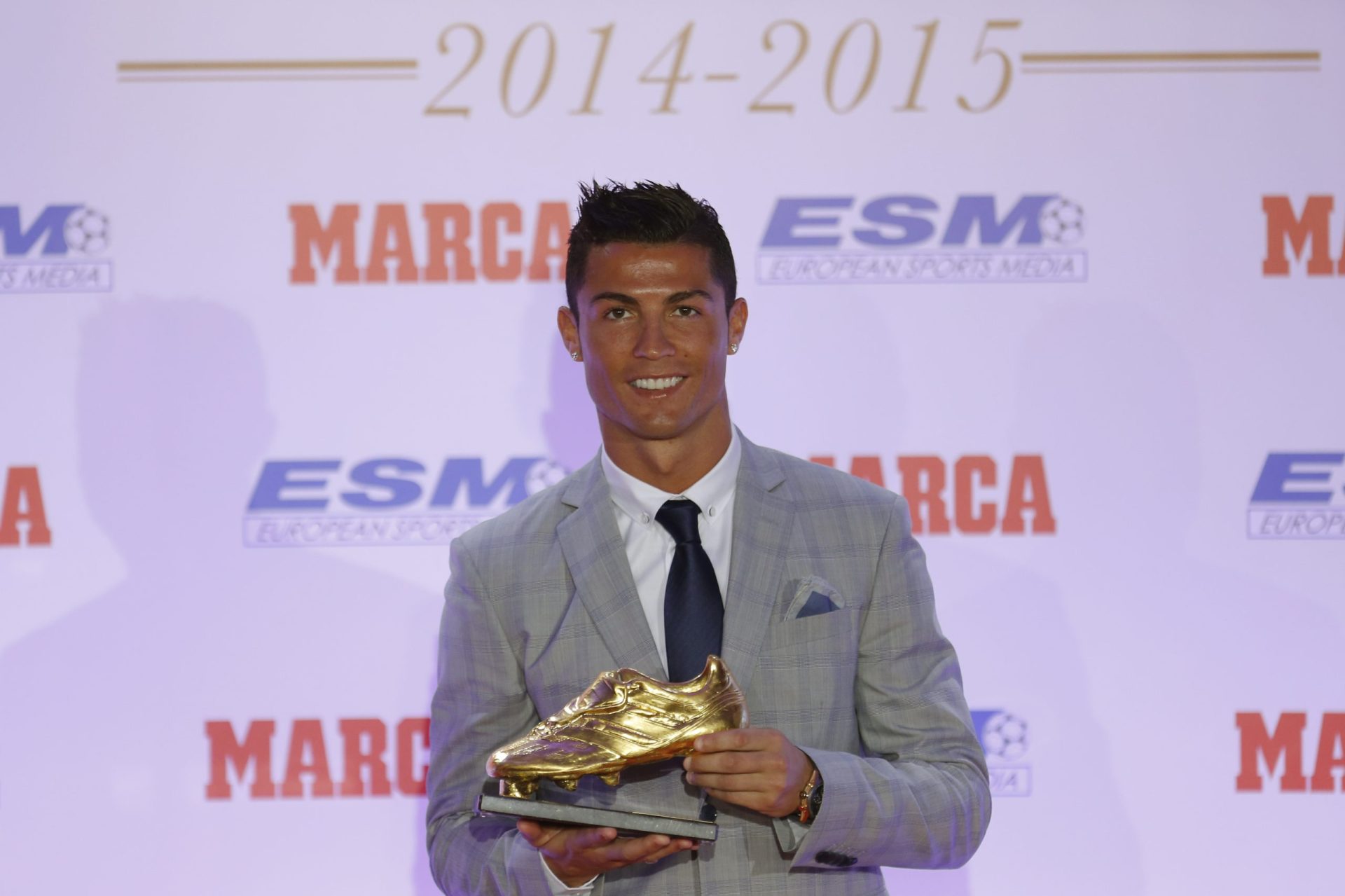 Cristiano Ronaldo quer quinta e sexta Botas de Ouro