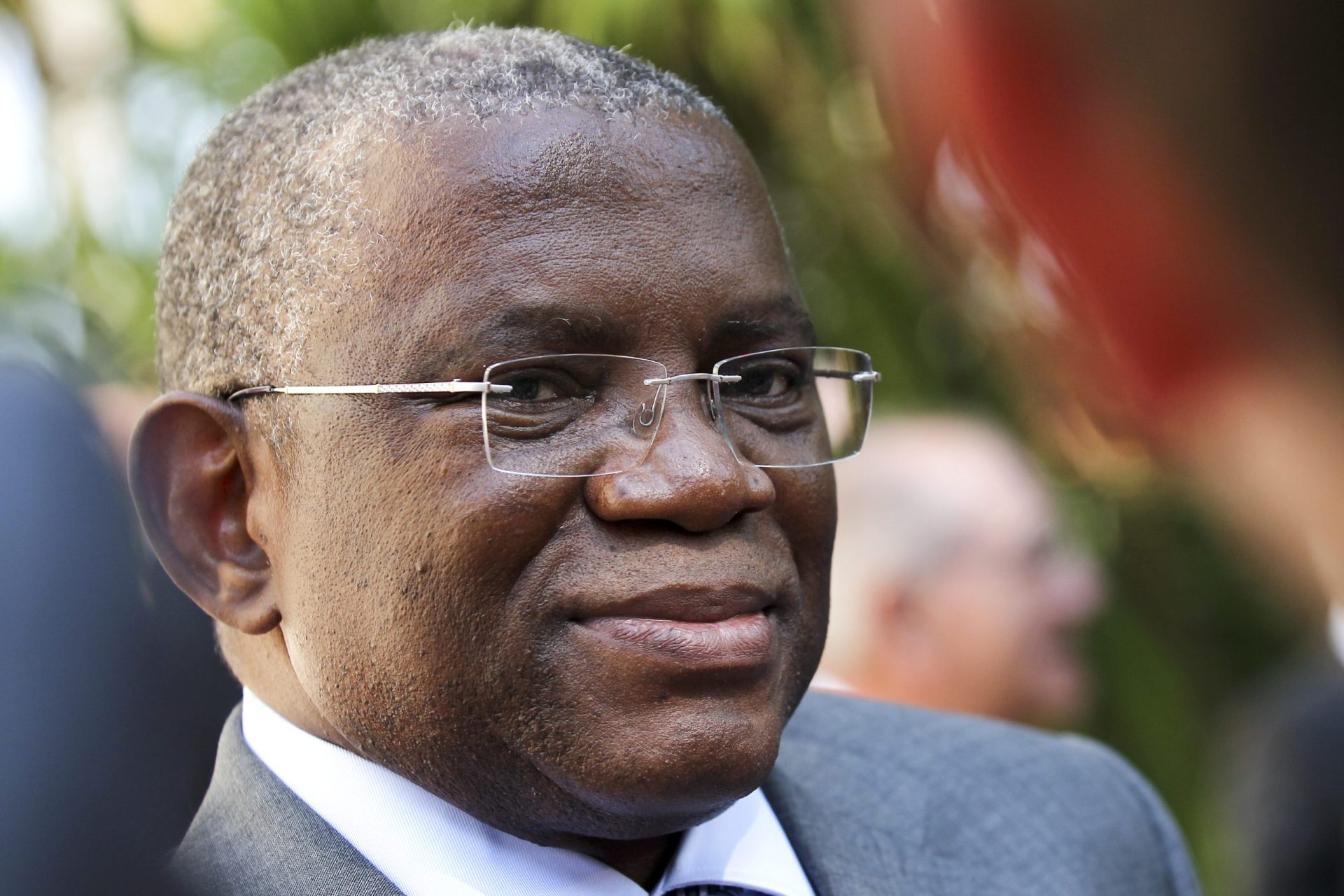 Ministro angolano compara detenção de Sócrates à dos ativistas em Luanda