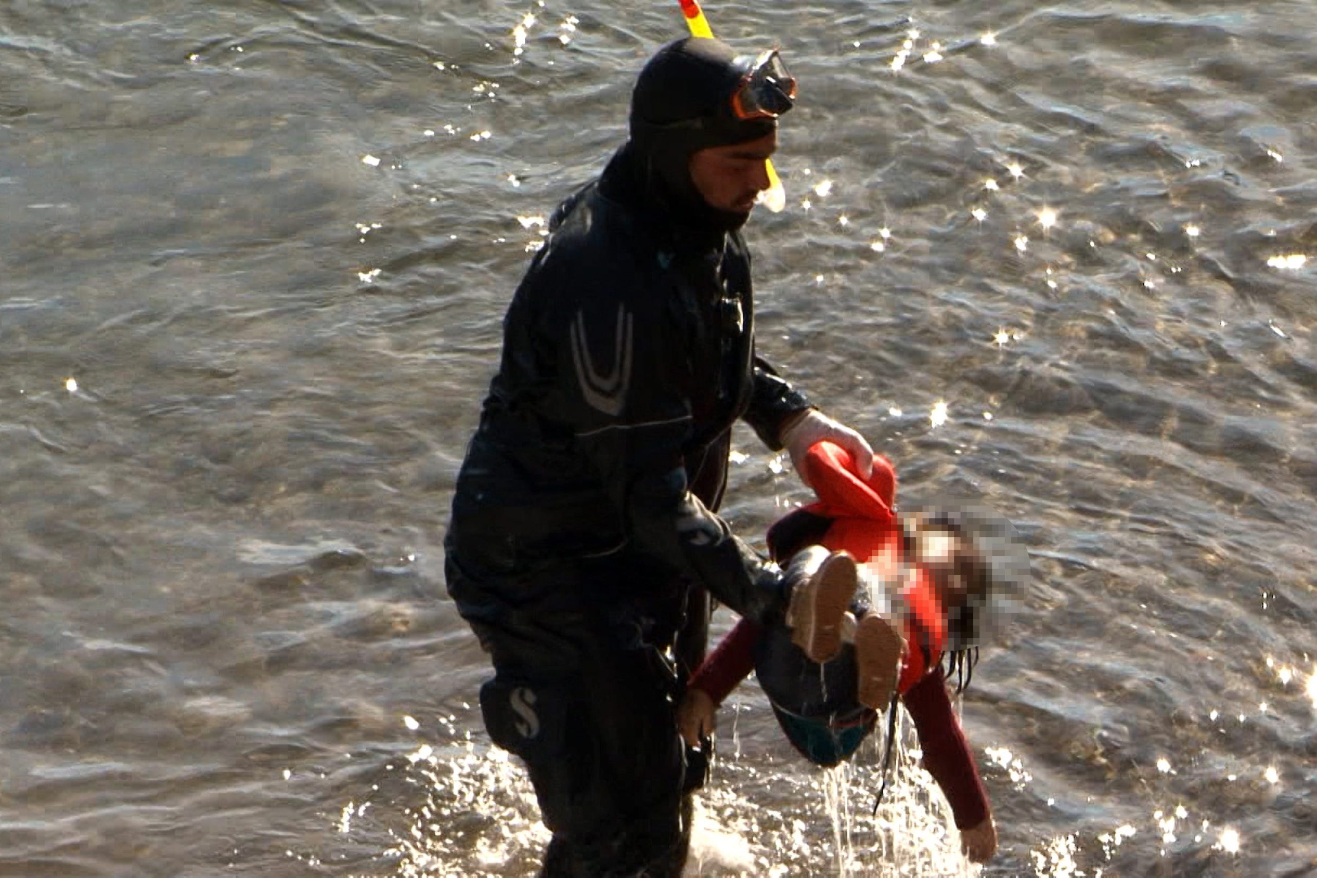 Um bebé e duas crianças morrem afogadas no Mar Egeu