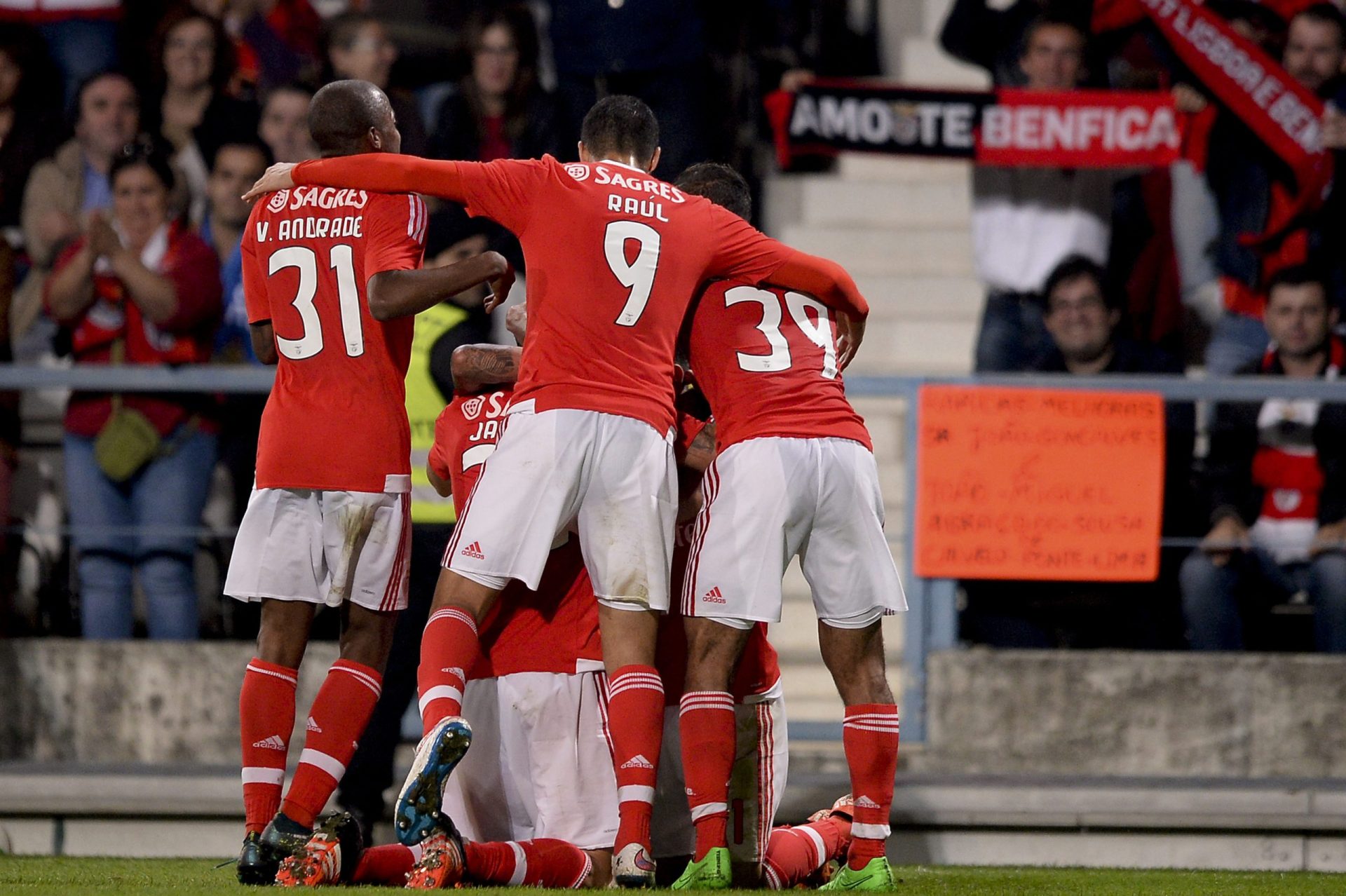 Benfica punido pela UEFA