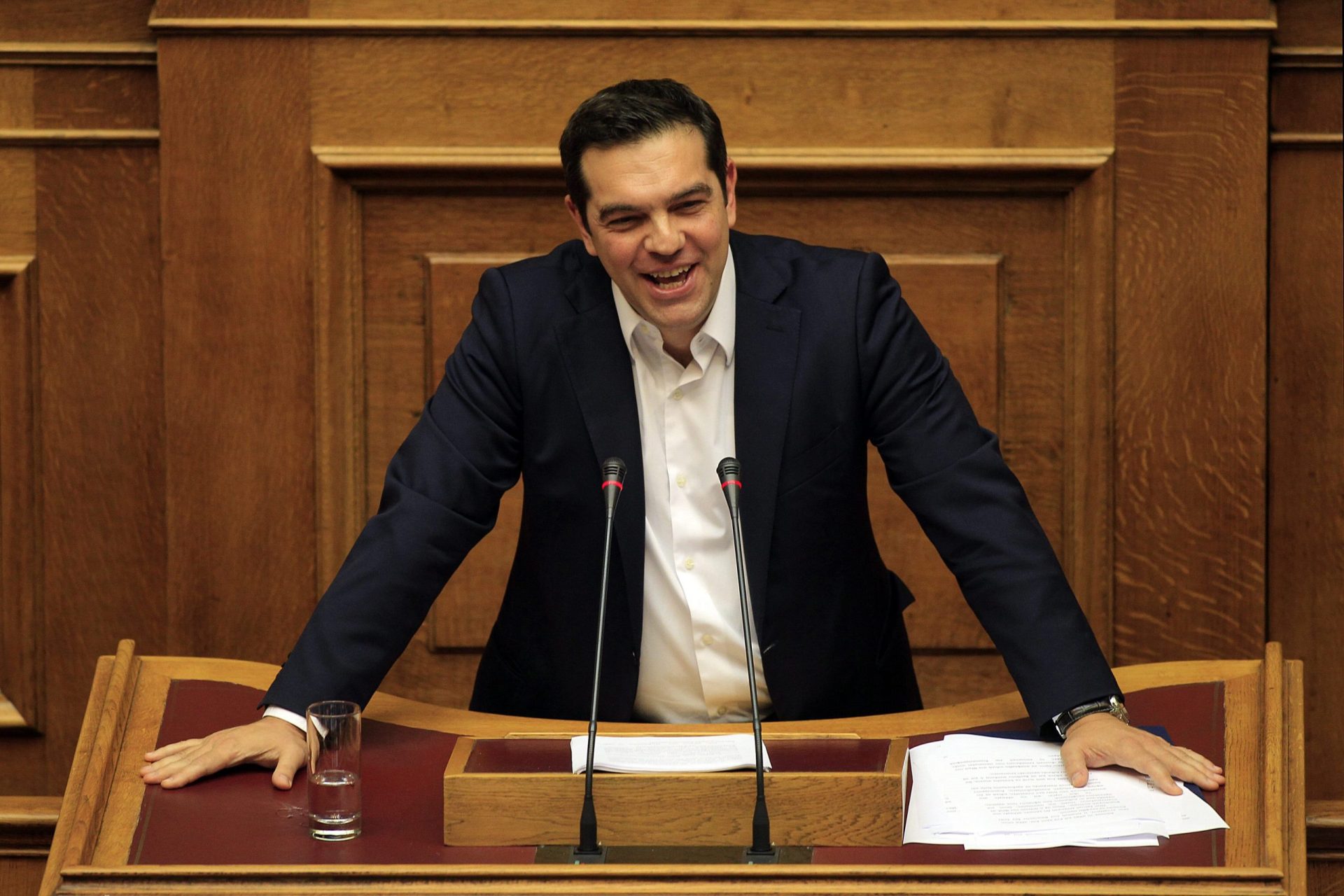 Tsipras anuncia prioridades do Governo para os próximos quatro anos