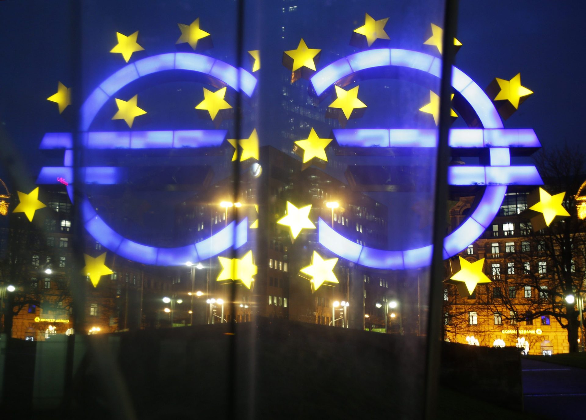 Grécia: BCE reduziu em 1.000 milhões de euros provisão de liquidez de urgência