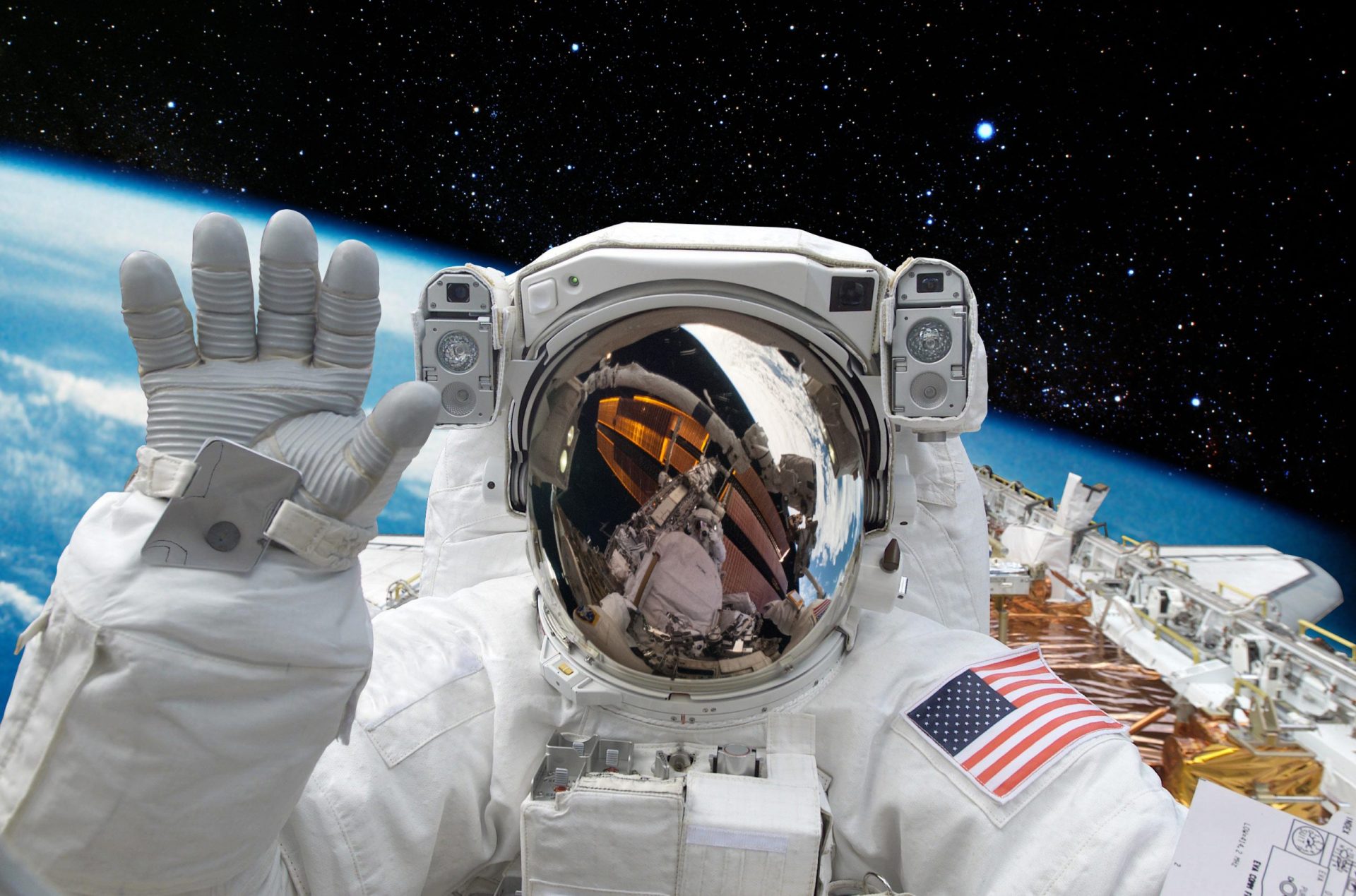 Astronauta vai levar acordo da cimeira de Paris para o Espaço