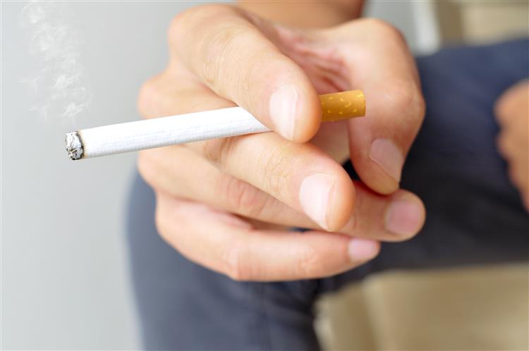 Receitas do imposto sobre o tabaco caem