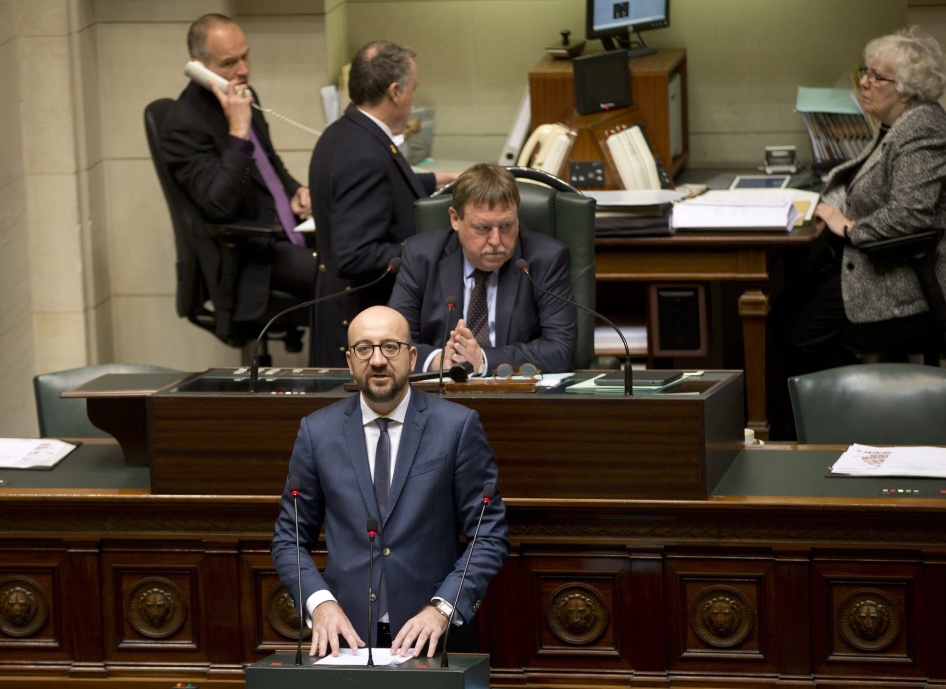 PM belga diz que serviços secretos colaboram com França