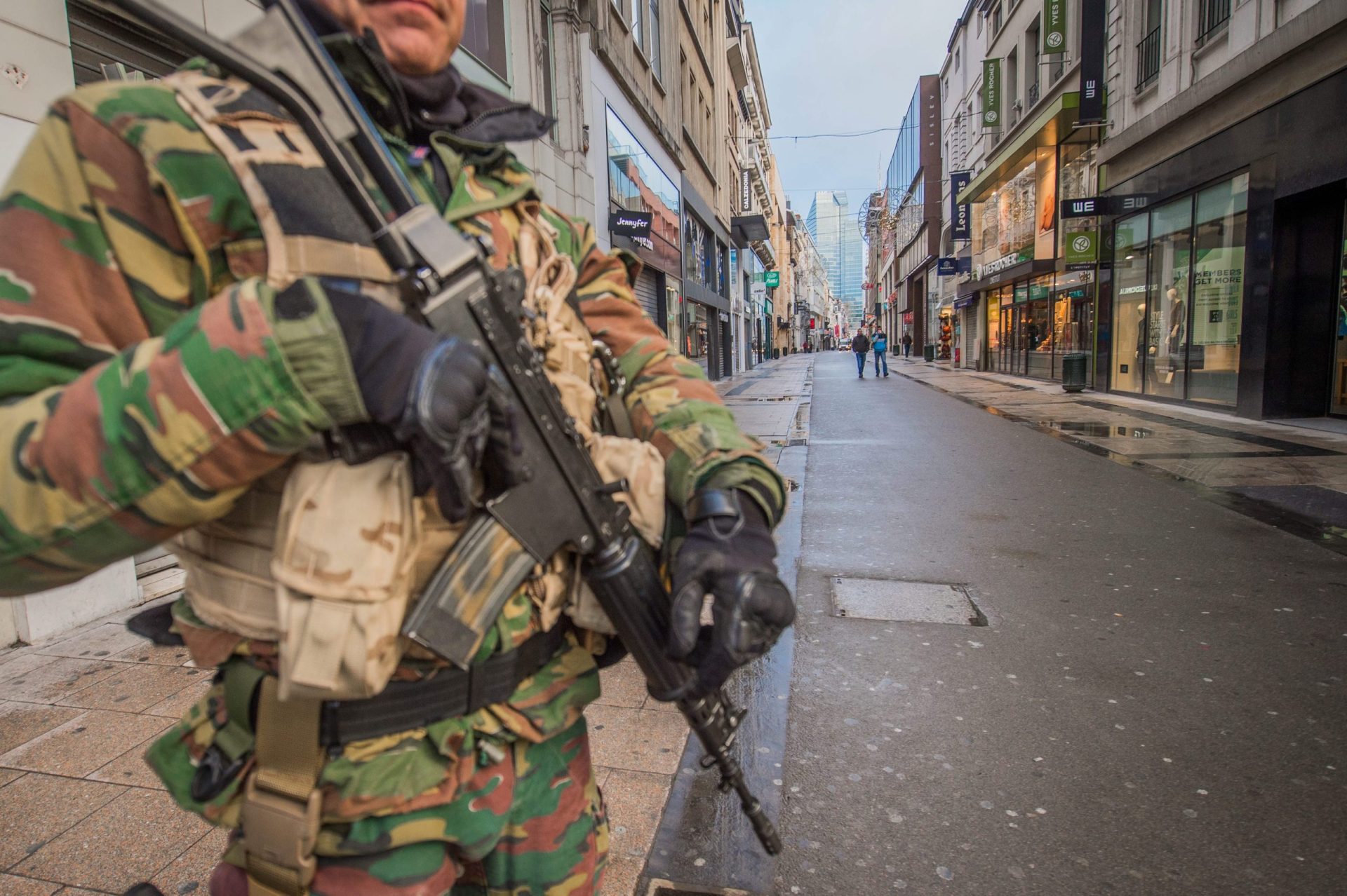 Atentados: Bruxelas continua em alerta máximo