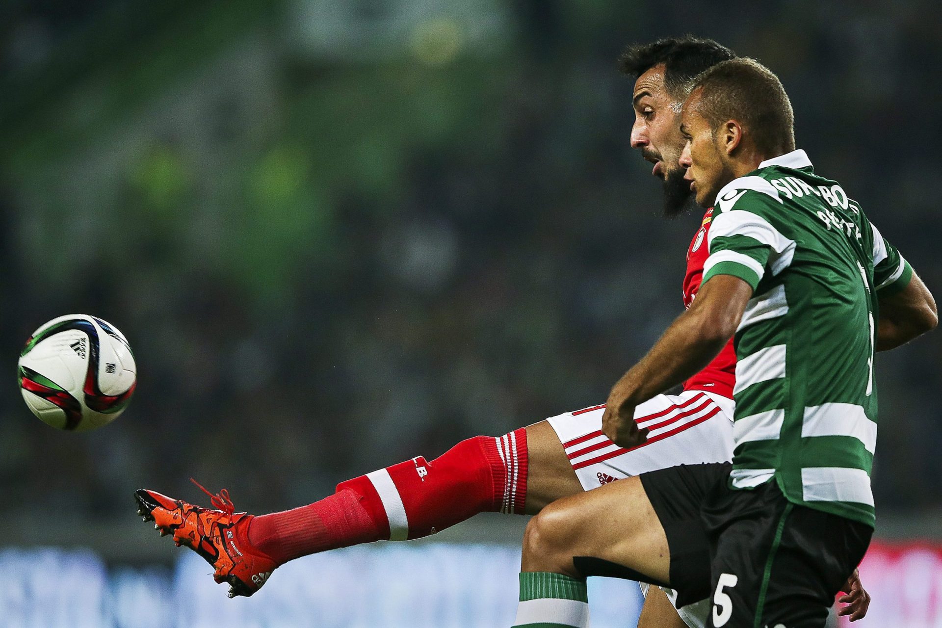 14 adeptos detidos no rescaldo do Sporting-Benfica