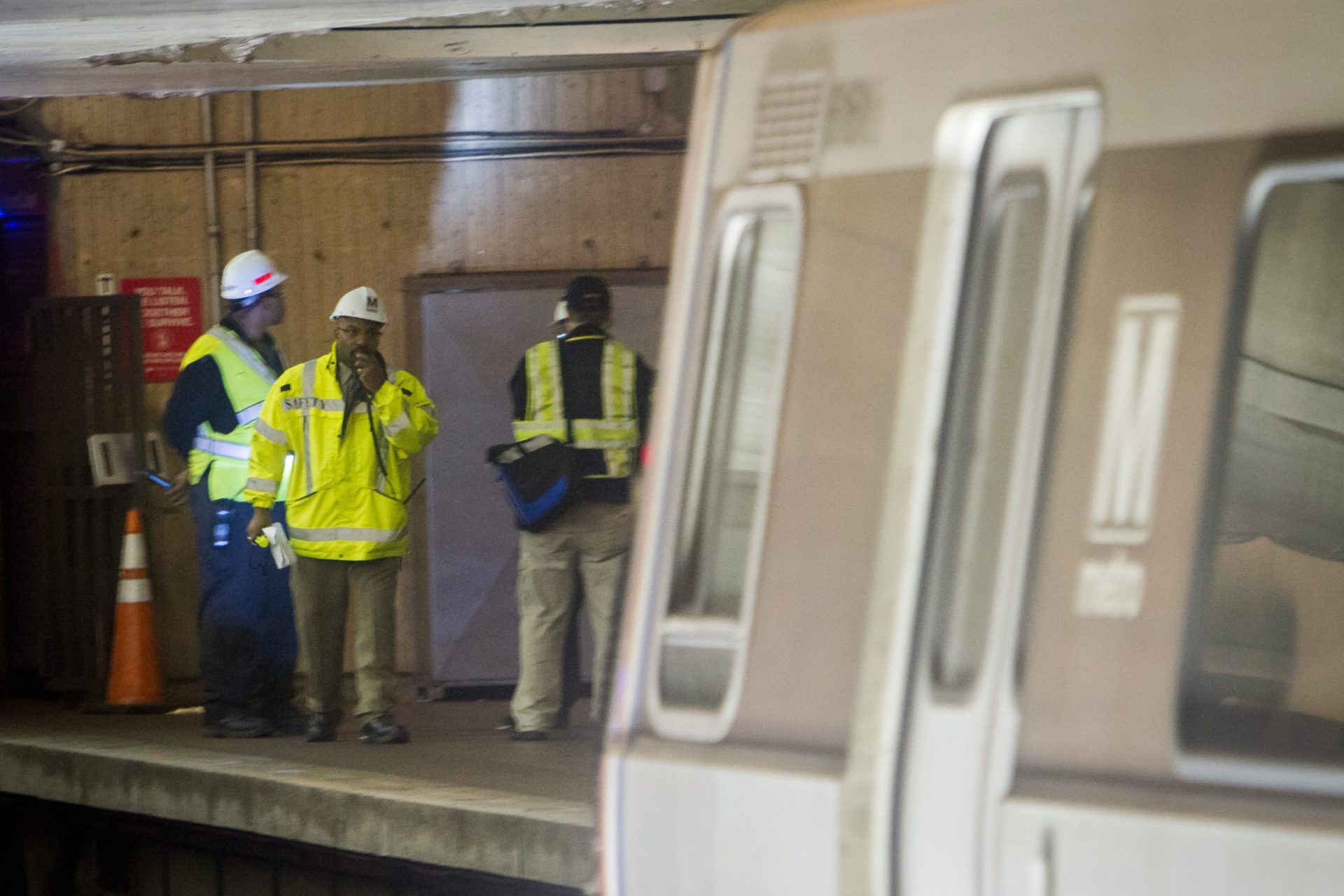 Fumo no metro de Washington faz um morto e dezenas de feridos