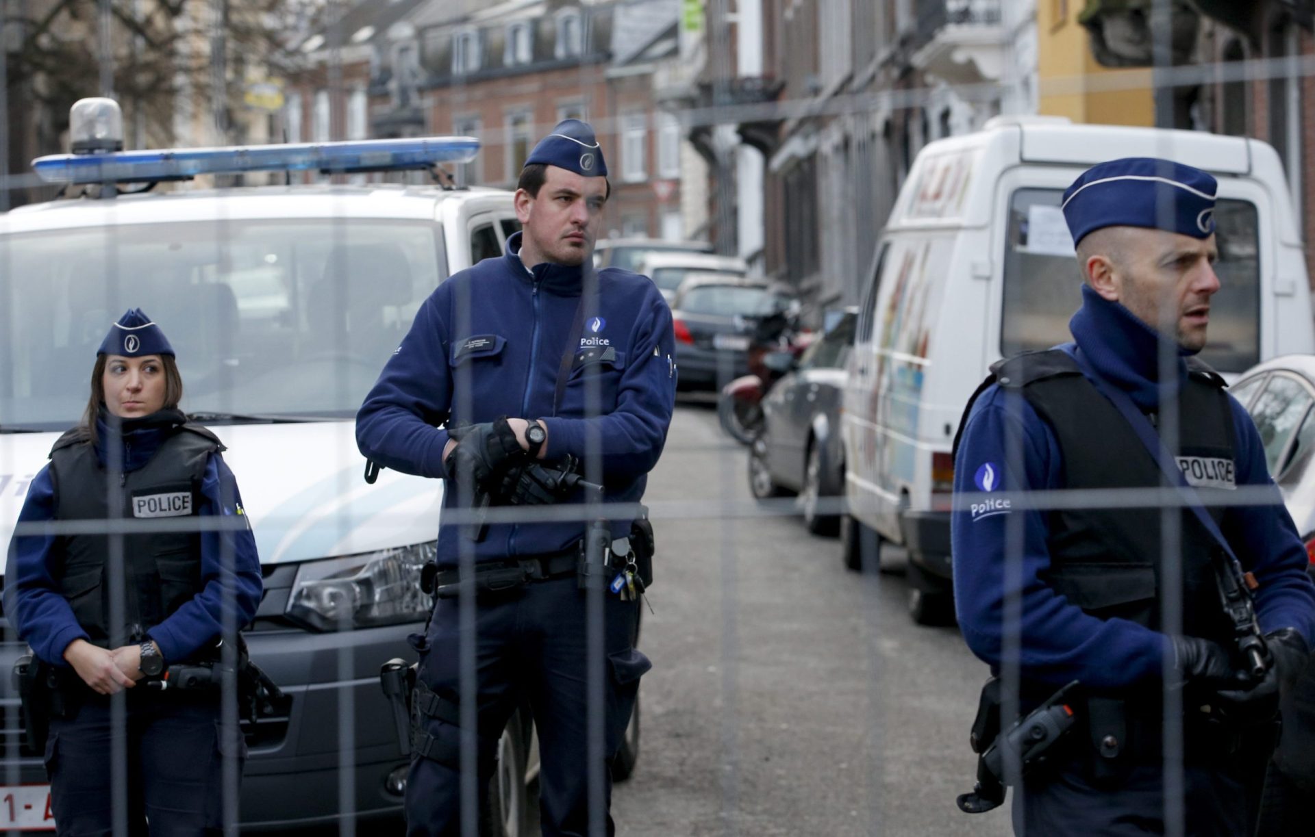 Bélgica: Imprensa destaca operação antiterrorista que preveniu ataque terrorista
