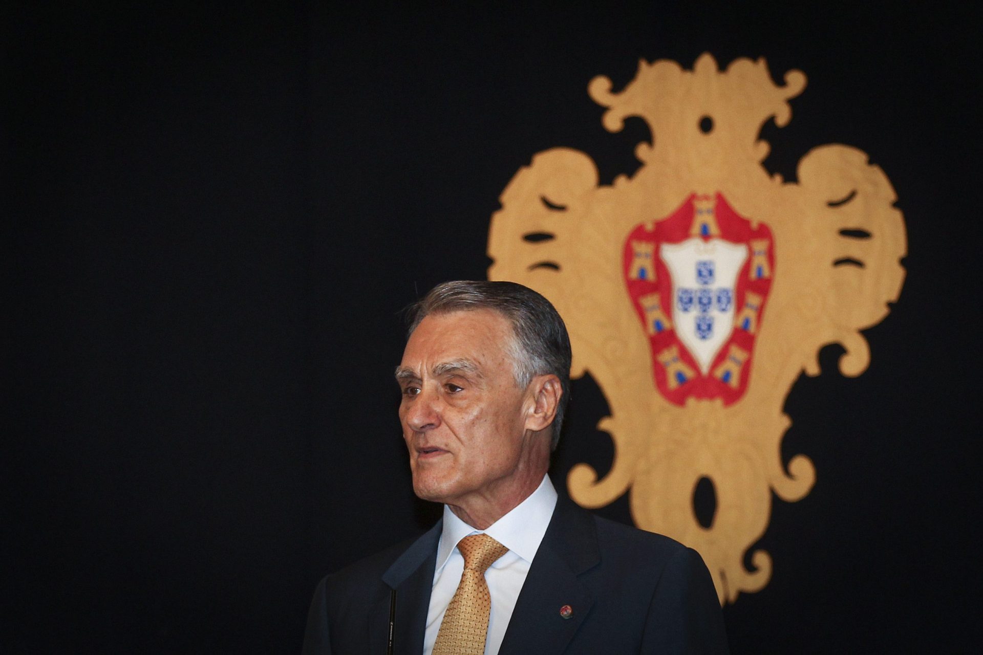 Cavaco Silva trata das eleições antecipadas na Madeira