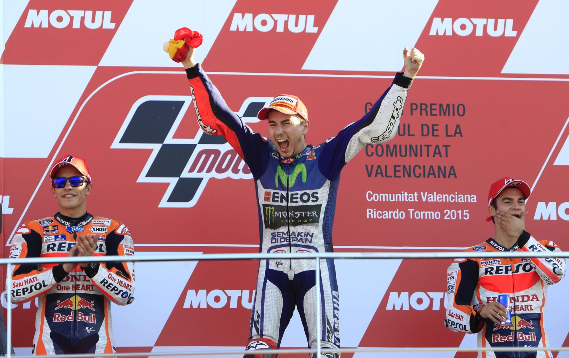 Lorenzo conquista o seu terceiro título de MotoGP