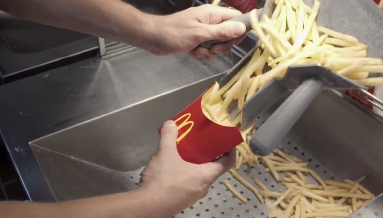 Vídeo revela como são feitas as batatas-fritas do McDonald’s