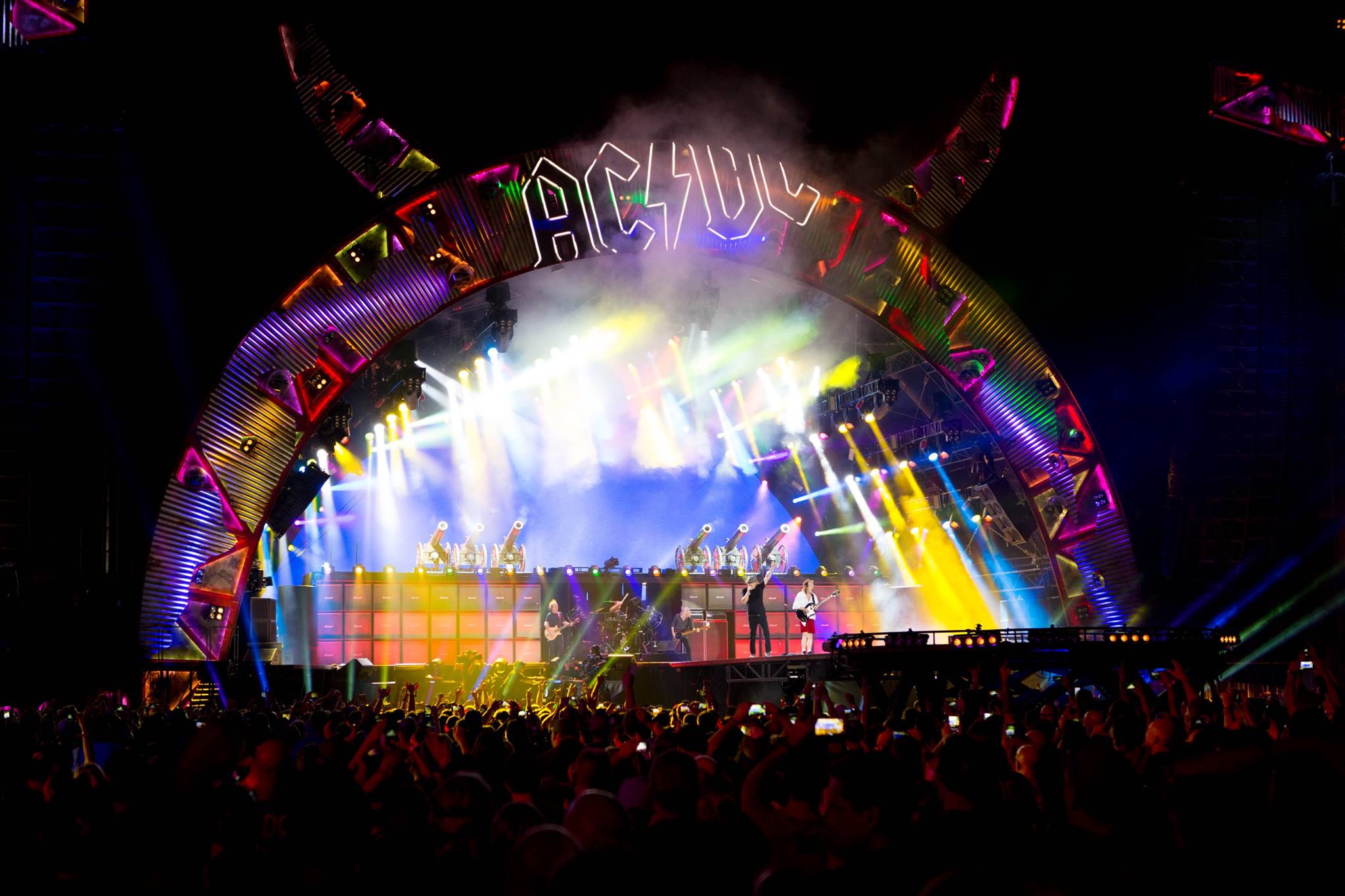 AC/DC regressam a Portugal