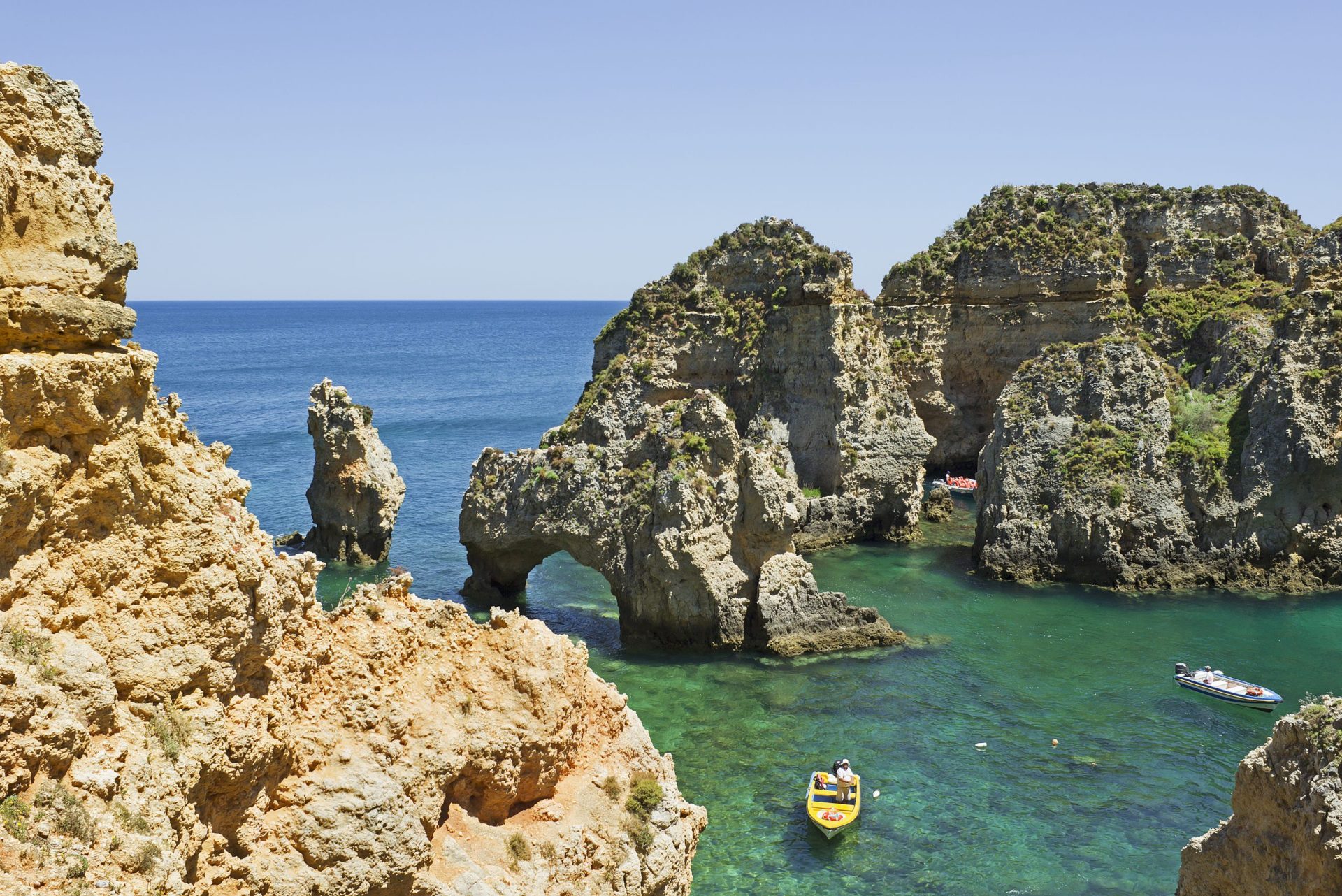 Praia Ponta da Piedade distinguida pelo Huffington Post