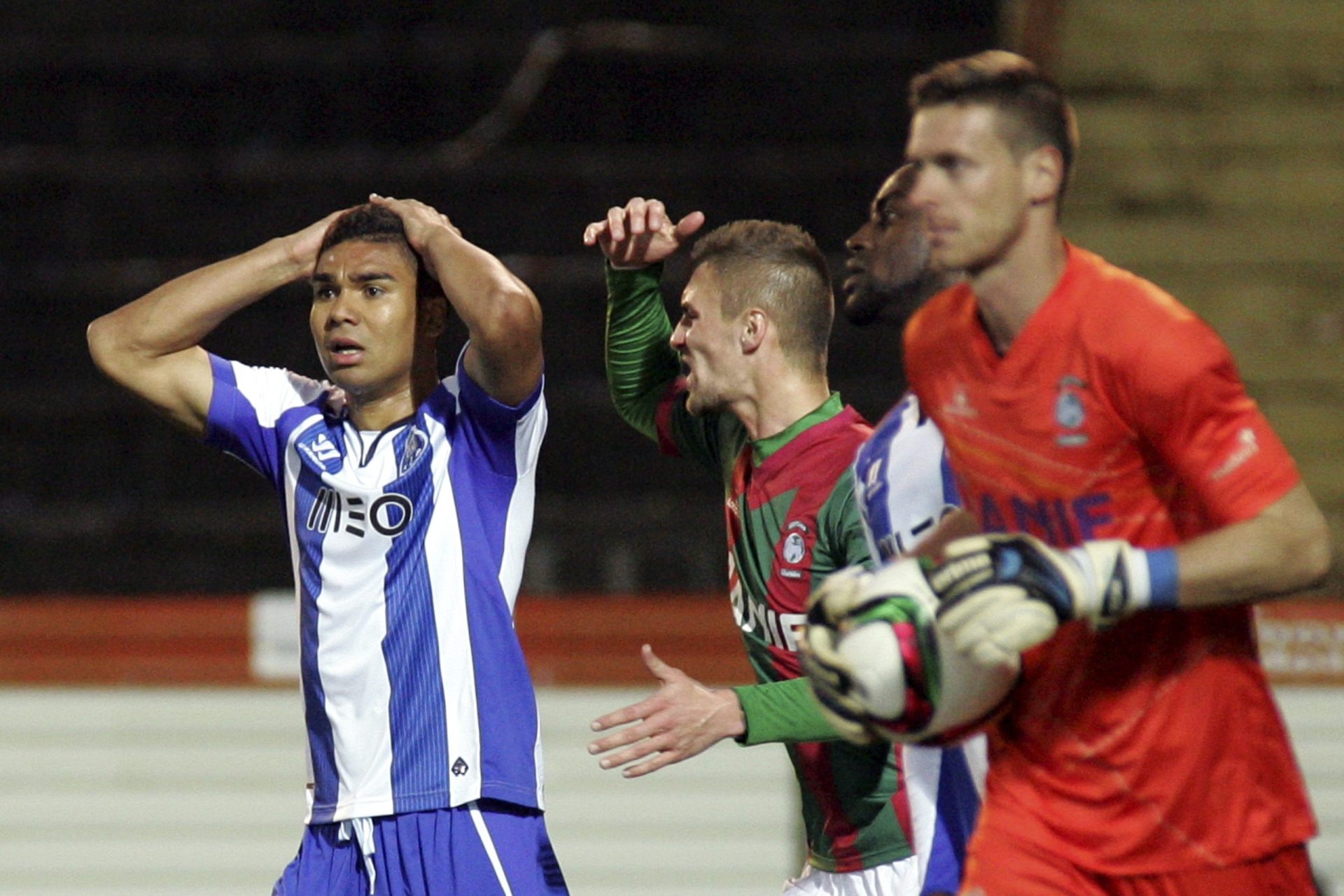 FC Porto perde no Funchal